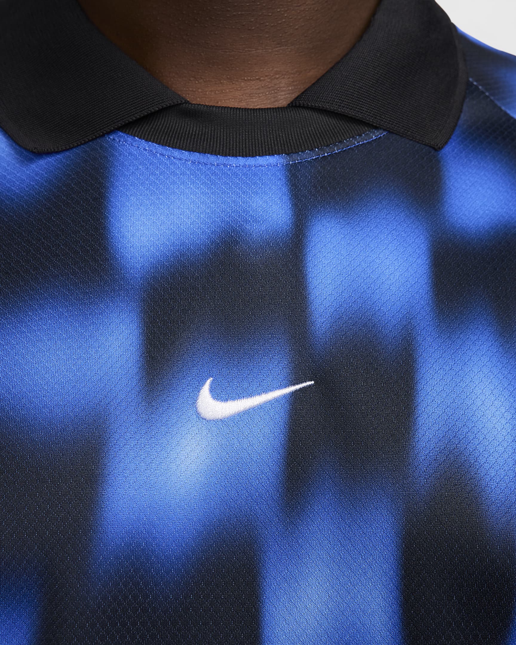 Maillot de foot à manches courtes Dri-FIT Nike Culture of Football pour homme - Hyper Royal/Game Royal/Noir/Blanc