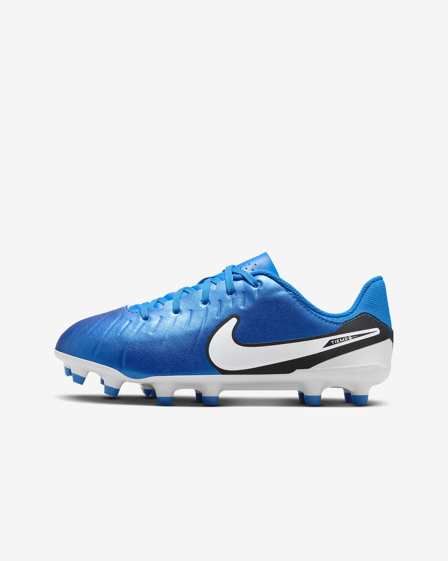 Nike Jr. Tiempo Legend 10 Academy Low Top Fußballschuh für verschiedene Böden für jüngere/ältere Kinder - Soar/Weiß