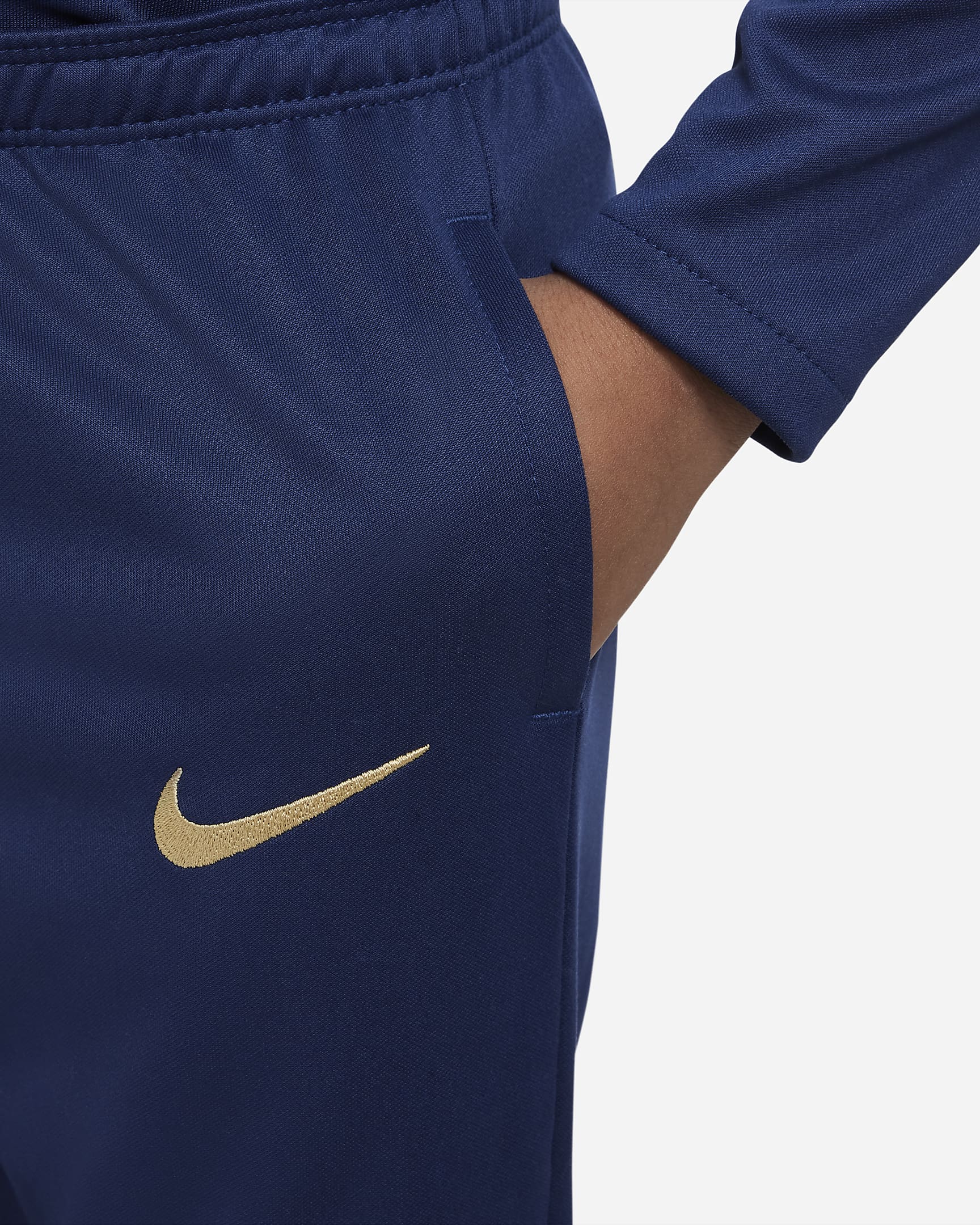 FFF Academy Pro Younger Kids' Nike Dri-FIT Football Pants. Nike SK