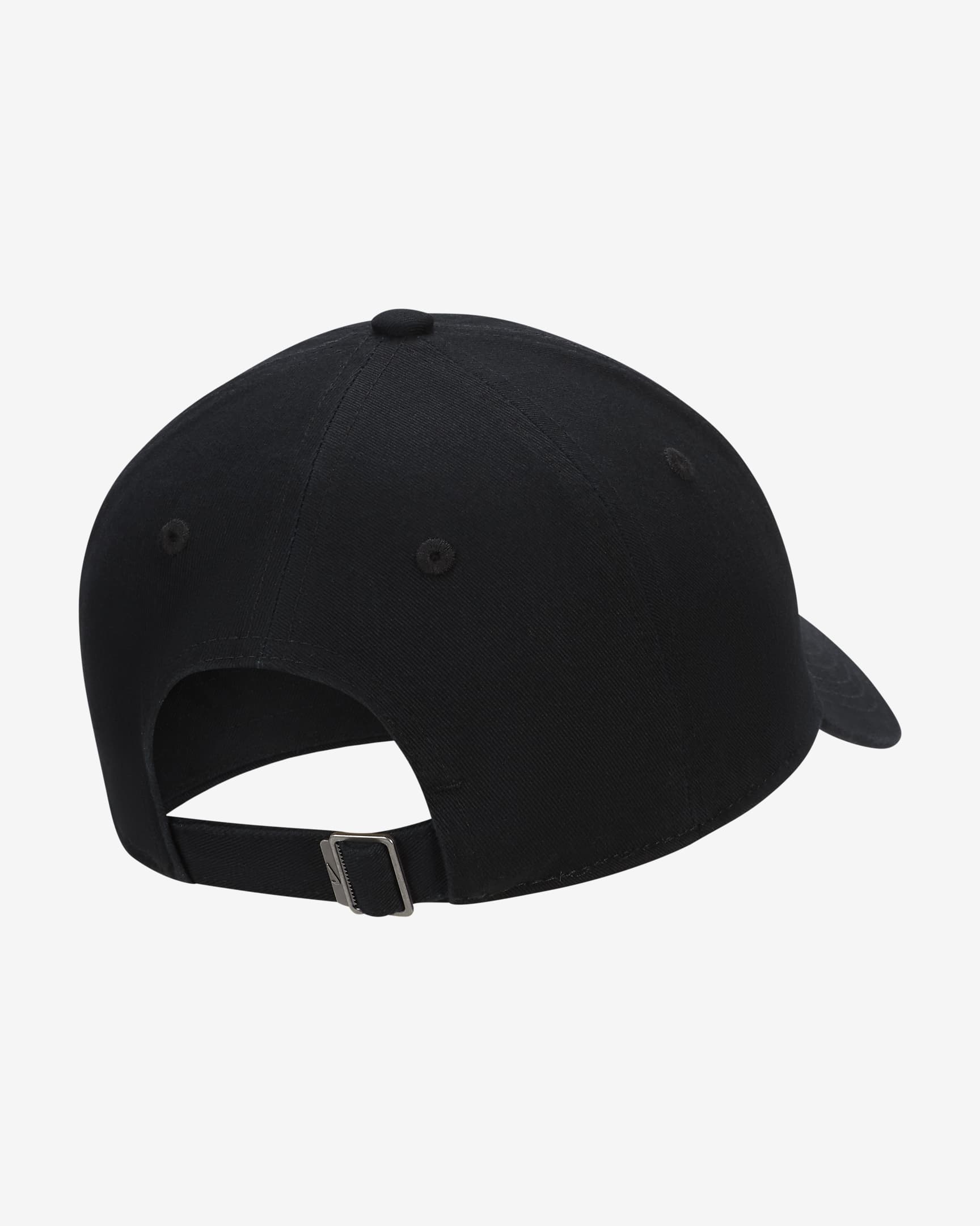 Nike Club Unstructured Futura Wash Cap - Black/White