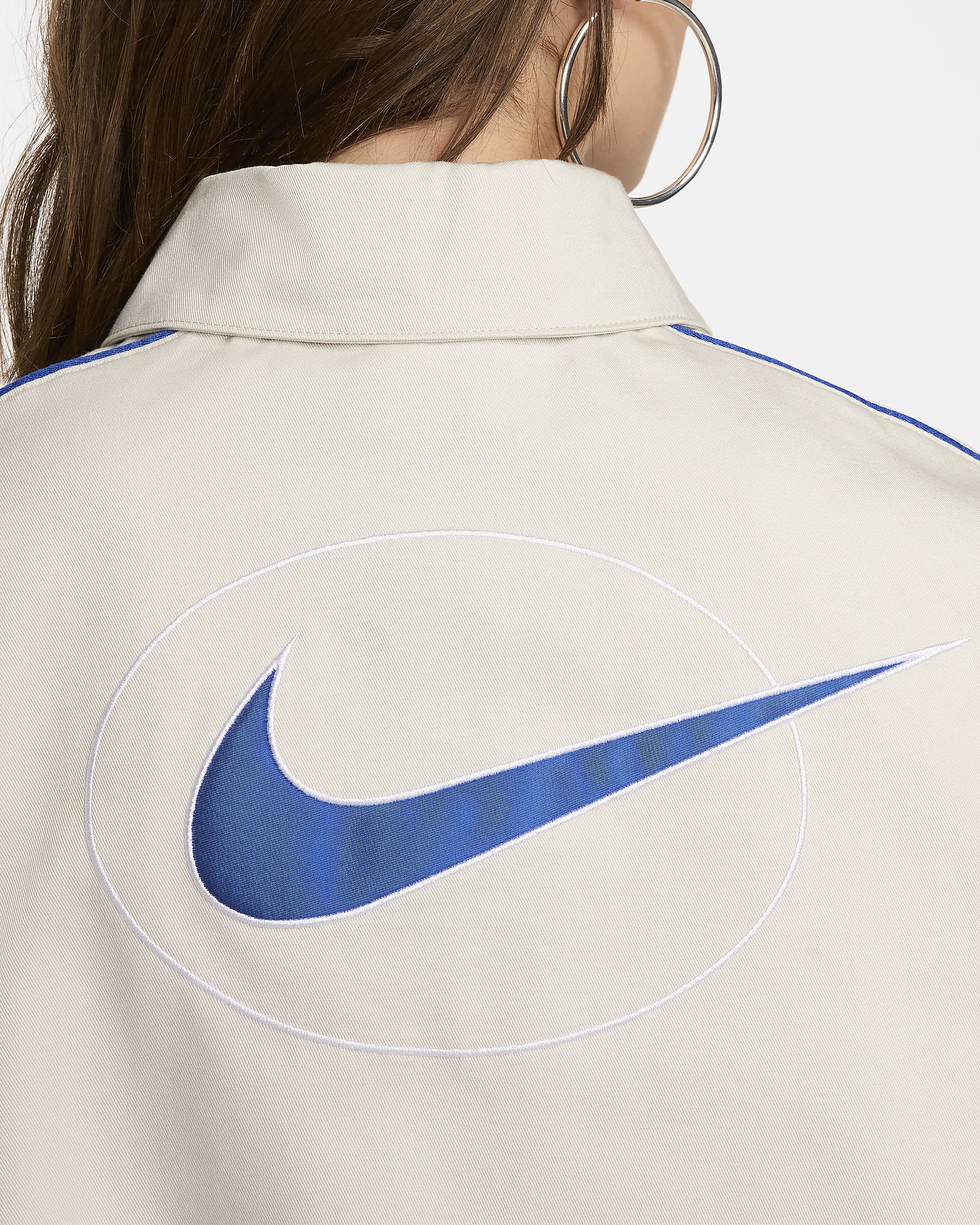 Nike Sportswear Women's Woven Jacket - Light Bone/Game Royal/White