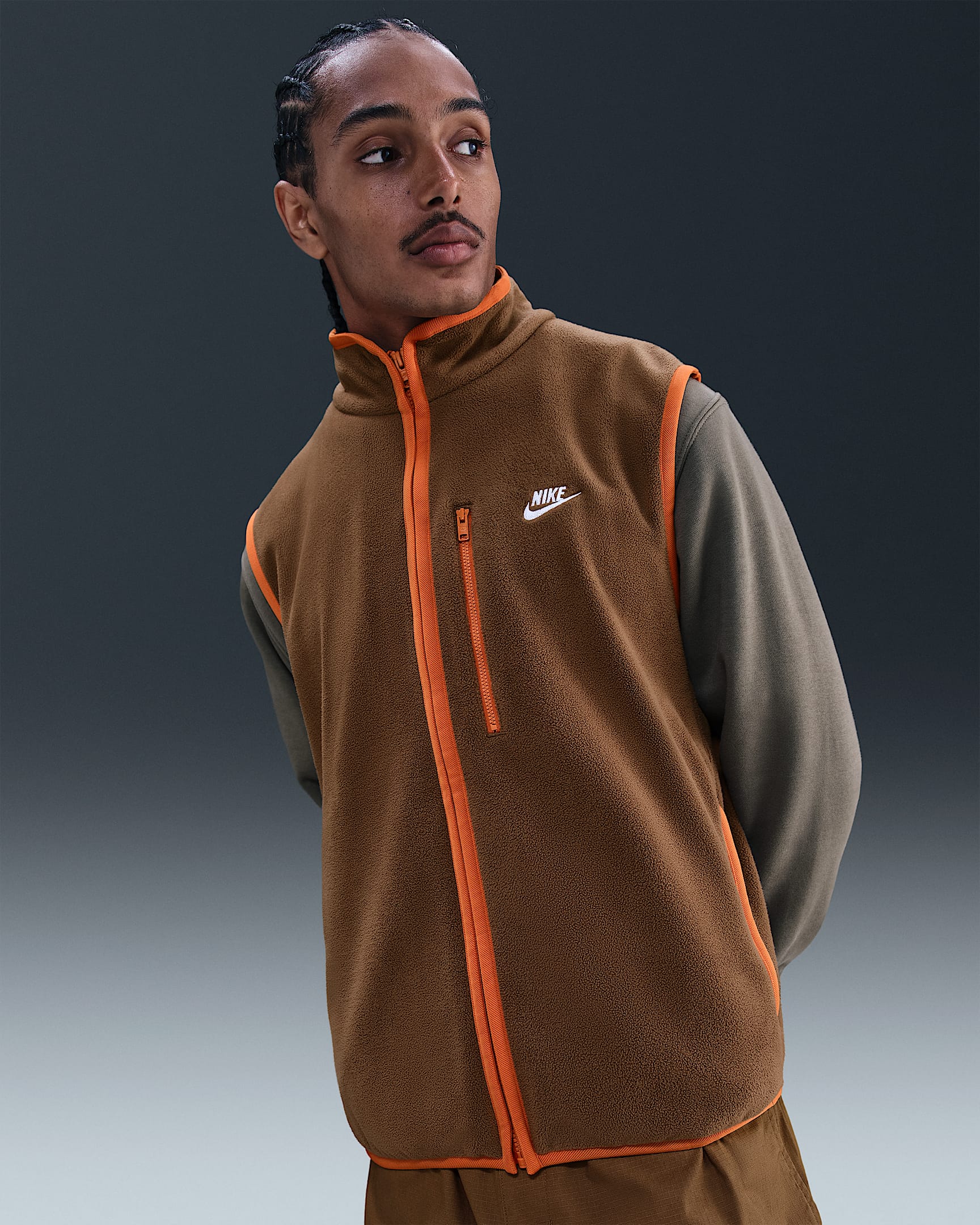 Nike Sportswear Club Men's Winterized Vest - Mosswood Brown/Campfire Orange/White