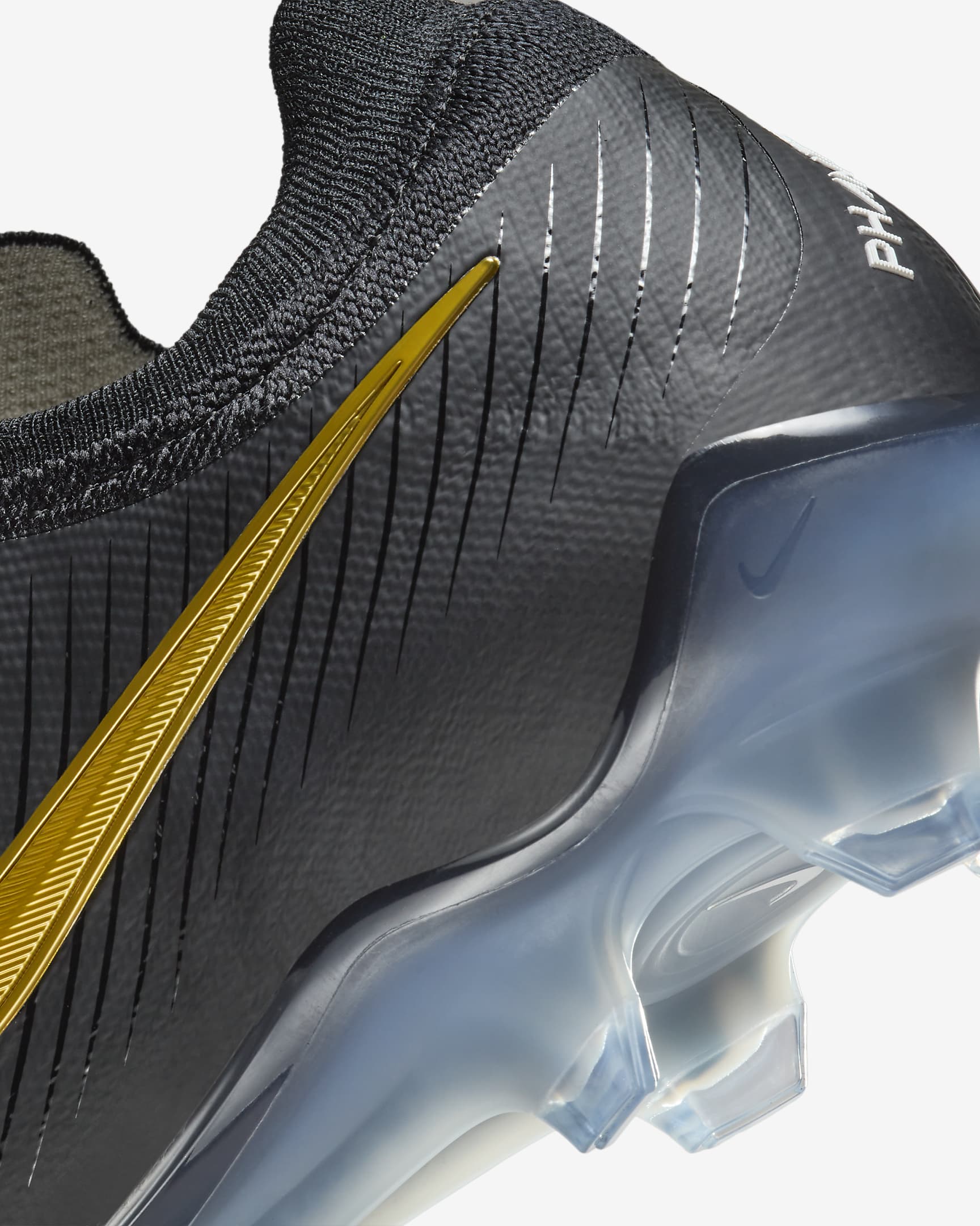 Nike Phantom GX 2 Elite FG Low-Top Football Boot - White/Metallic Gold Coin/Black