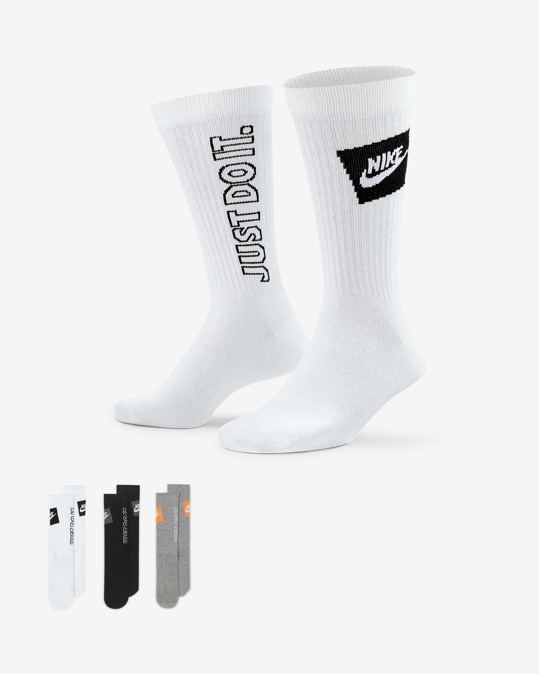 Nike Sportswear Everyday Essential Crew Socks (3 Pairs). Nike IN