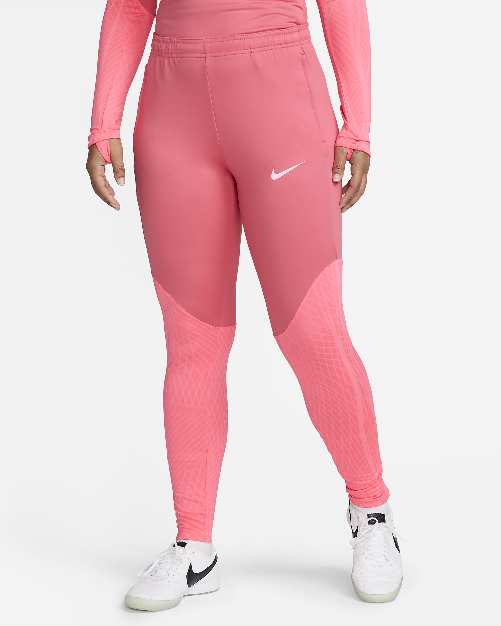 Nike DriFIT Strike Women's Football Trousers. Nike UK