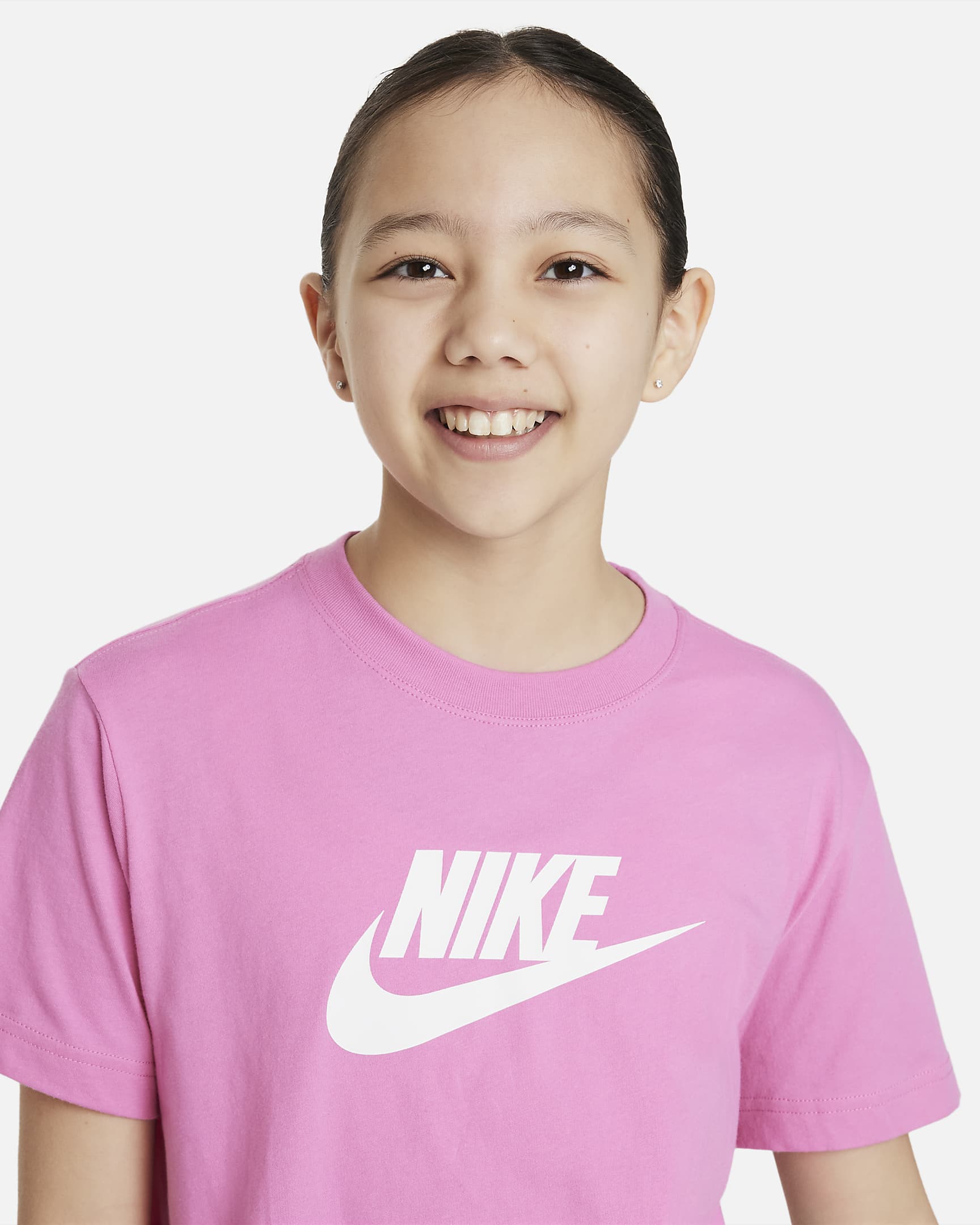 Nike Sportswear Big Kids' (Girls') T-Shirt. Nike.com