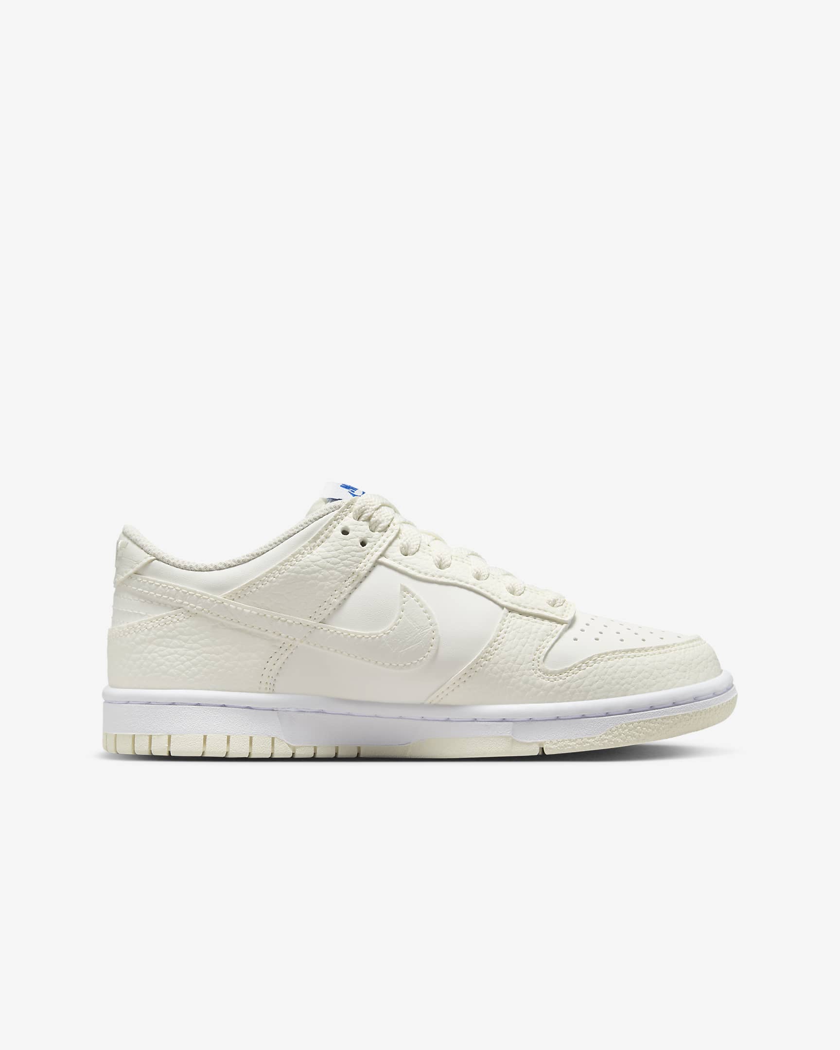 Nike Dunk Low SE Older Kids' Shoes - Sail/White/Game Royal/Sail