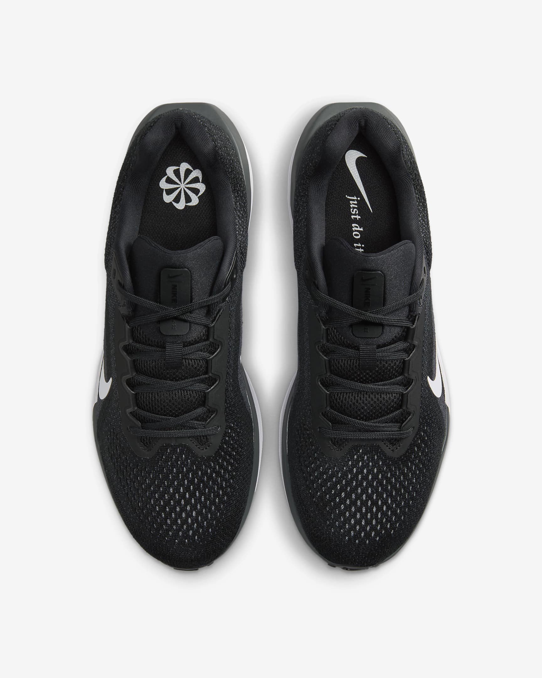 Tenis de correr en pavimento para hombre Nike Winflo 11 - Negro/Antracita/Gris azulado/Blanco