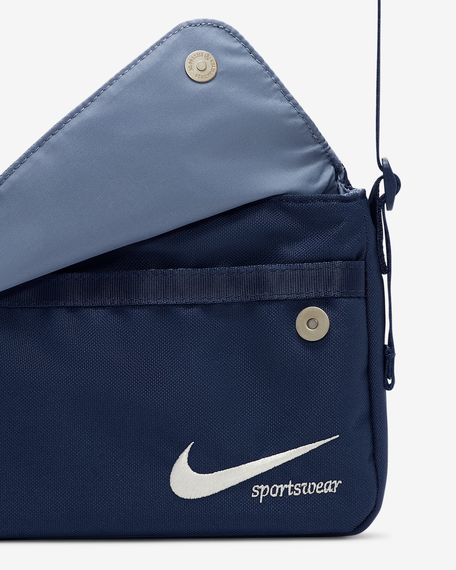 Nike Sportswear Futura 365 Crossbody Bag (3L). Nike ID