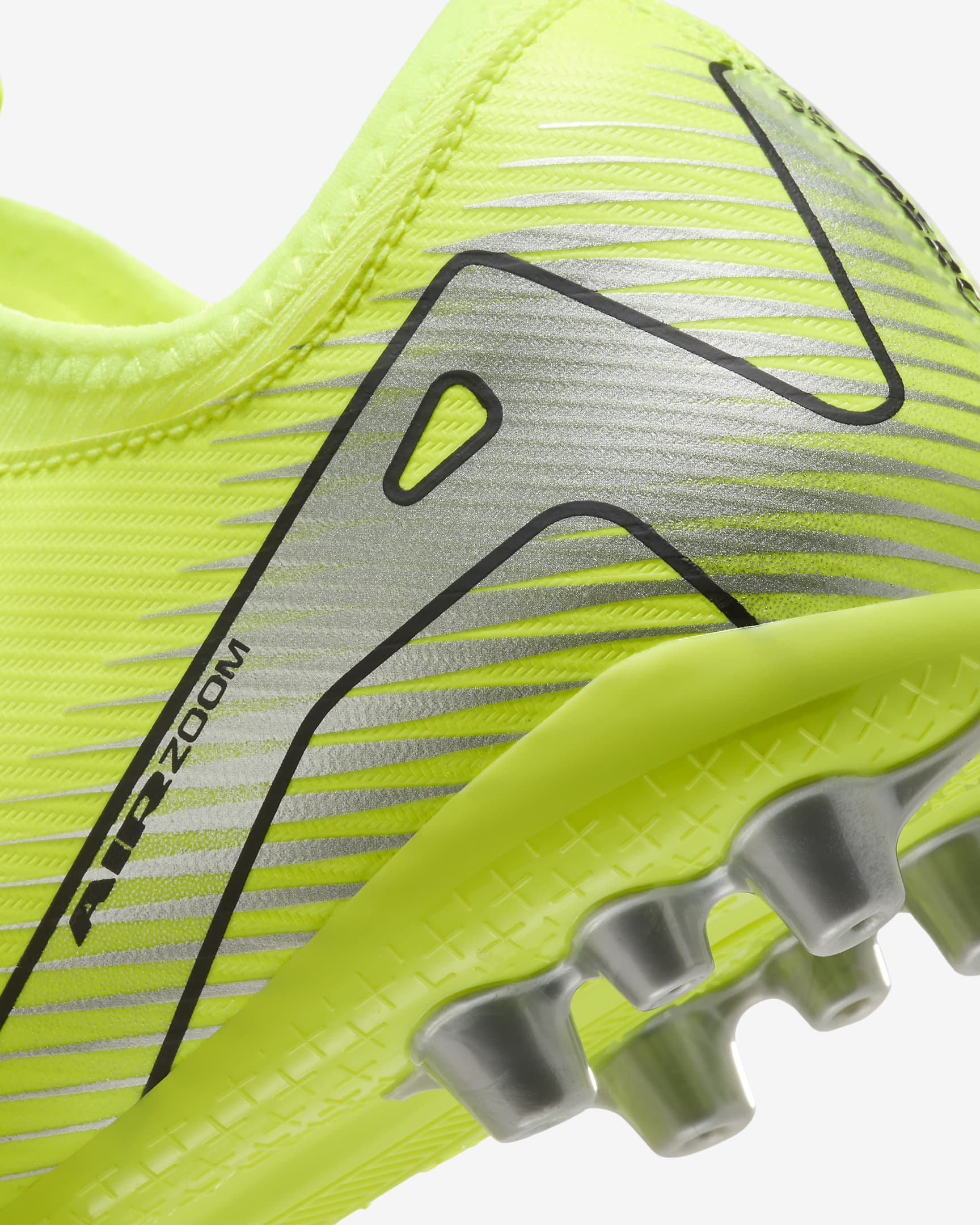 Nike Jr. Mercurial Vapor 16 Academy Younger/Older Kids' AG Low-Top Football Boot - Volt/Black