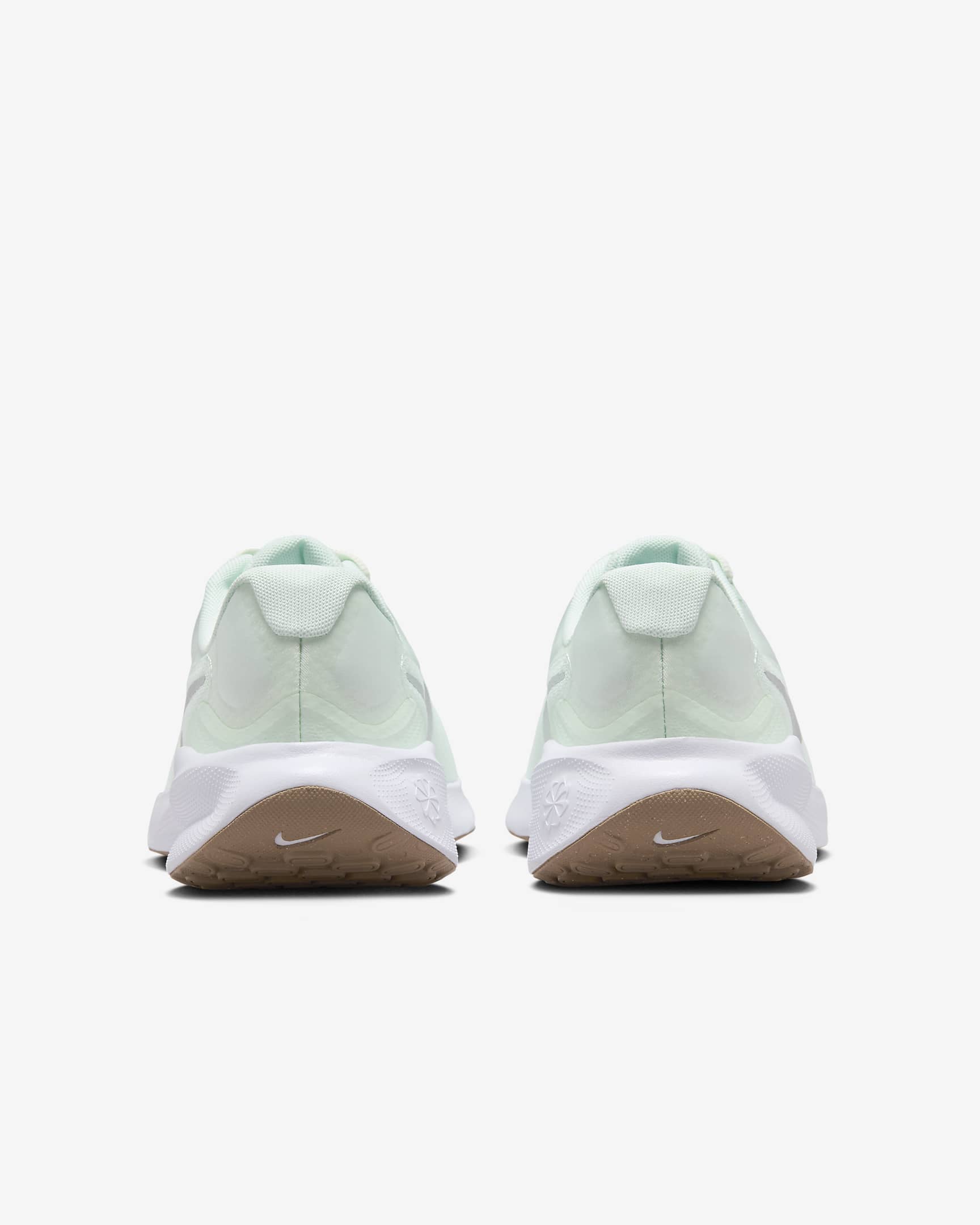 Nike Revolution 7 Women's Road Running Shoes (Extra Wide).