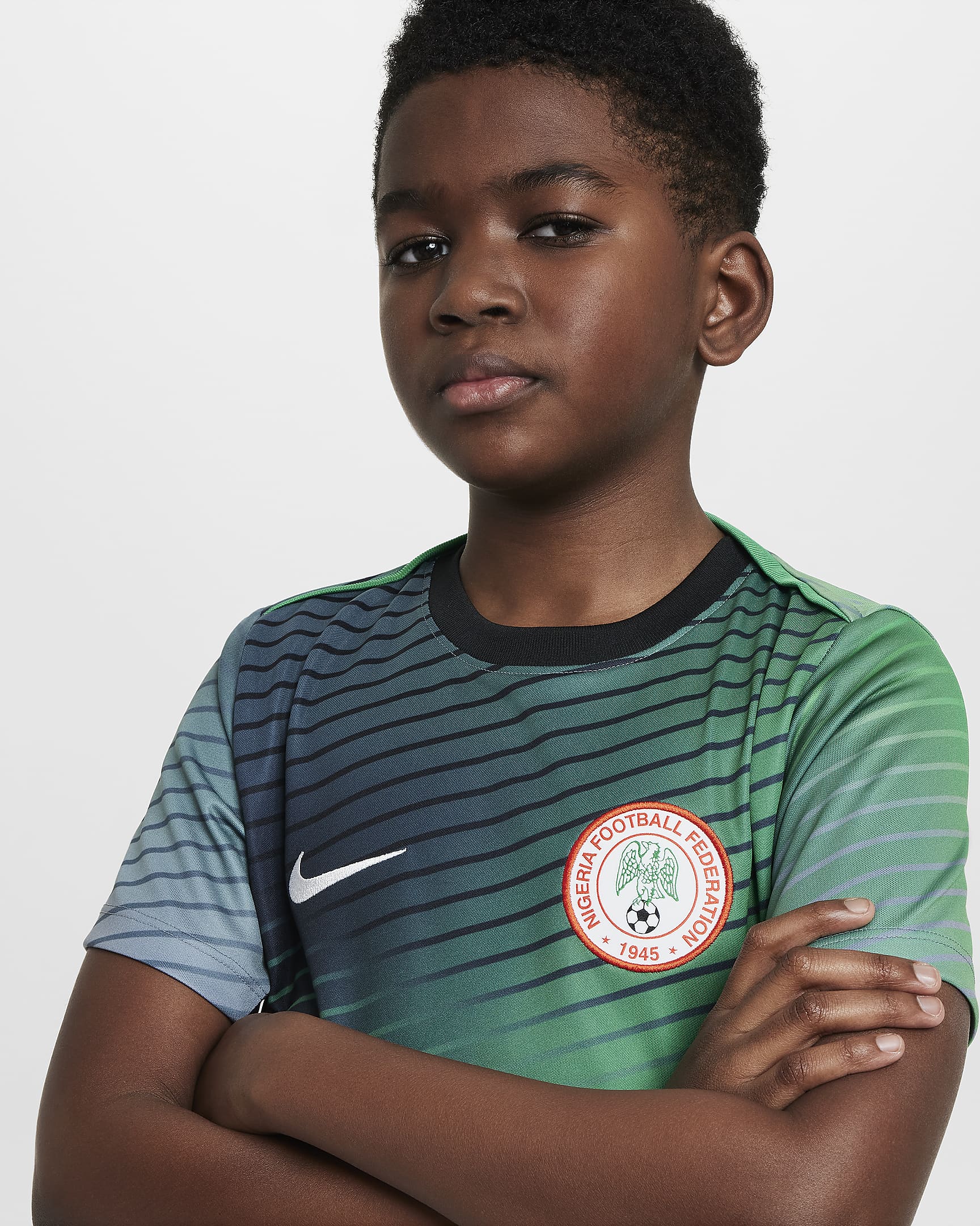 Nigeria Academy Pro Older Kids' Nike Dri-FIT Football Pre-Match Short-Sleeve Top - Cool Grey/Lucky Green/Black/White