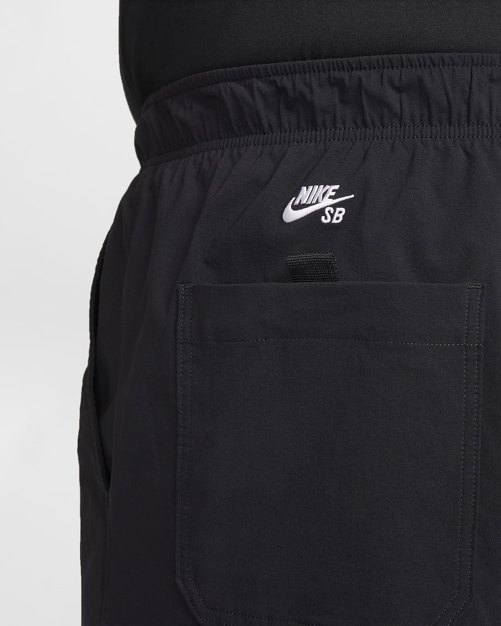 Nike SB Kearny Cargo-Skateboardhose - Schwarz/Weiß