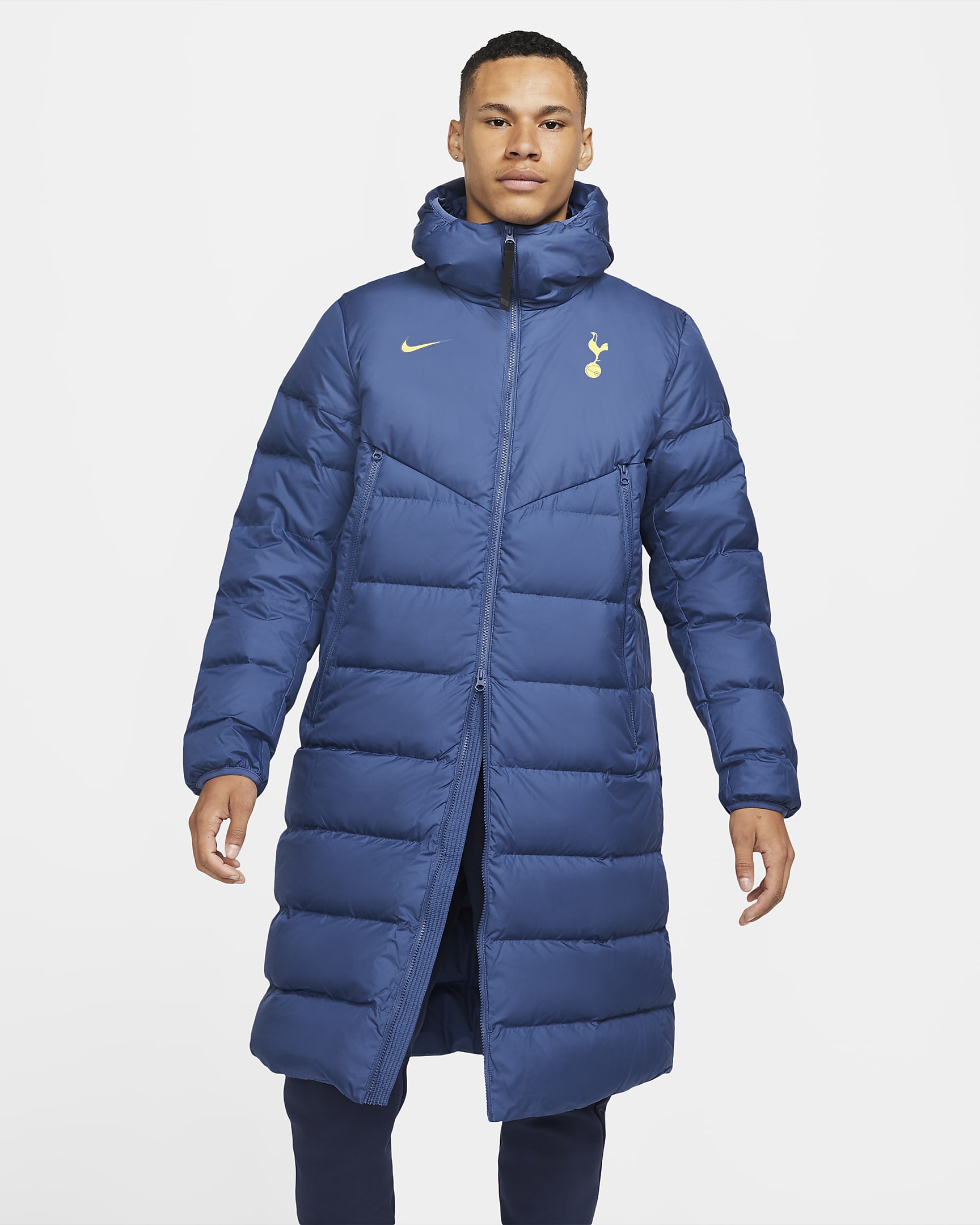 Tottenham Hotspur Strike Men's Football Down Jacket. Nike BG