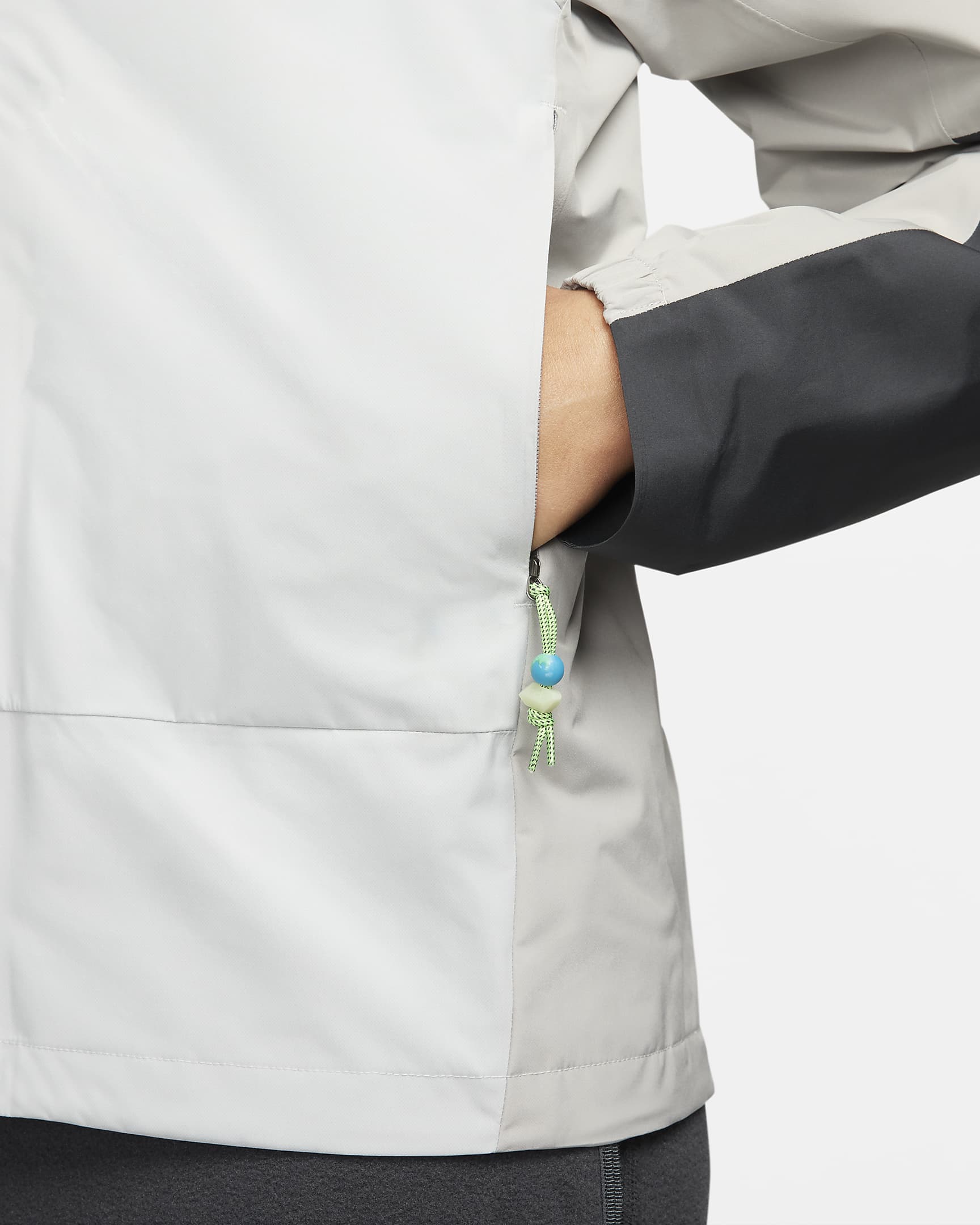 Nike ACG 'Cascade Rain' Women's StormFIT WaterResistant Lightweight