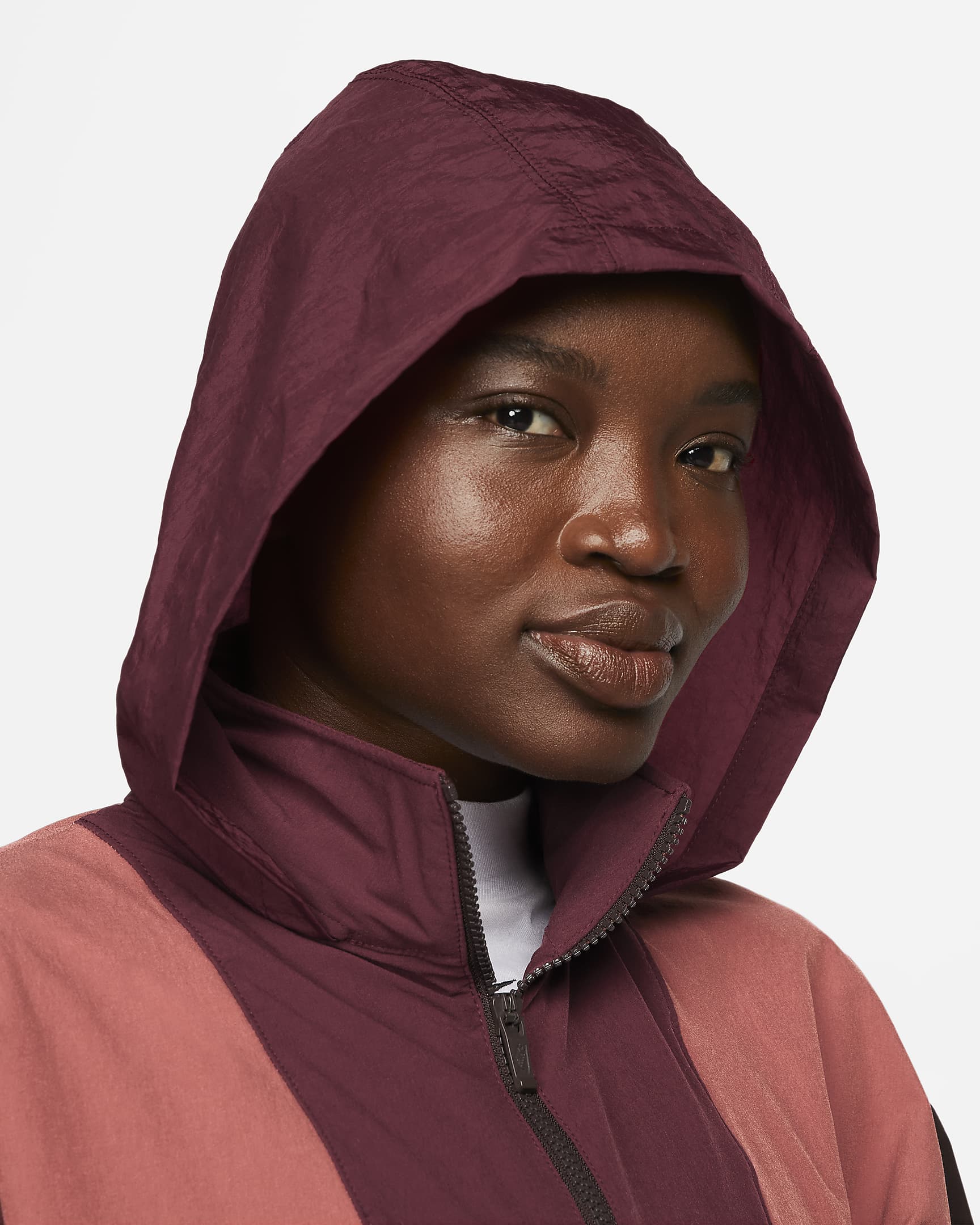 Nike Sportswear Revolution Women's Sports Utility 1/2Zip Jacket. Nike SK