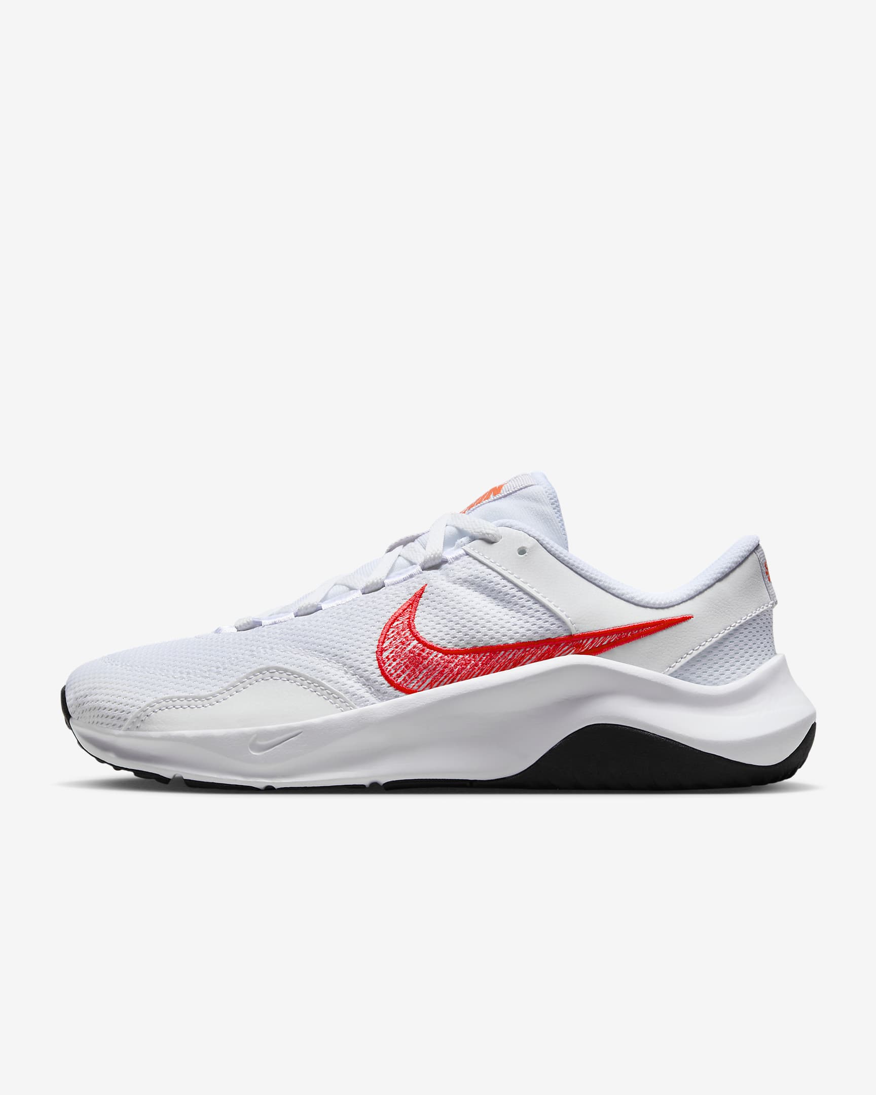 Chaussure d'entraînement Nike Legend Essential 3 Next Nature pour femme - Blanc/Noir/Barely Grape/Bright Crimson