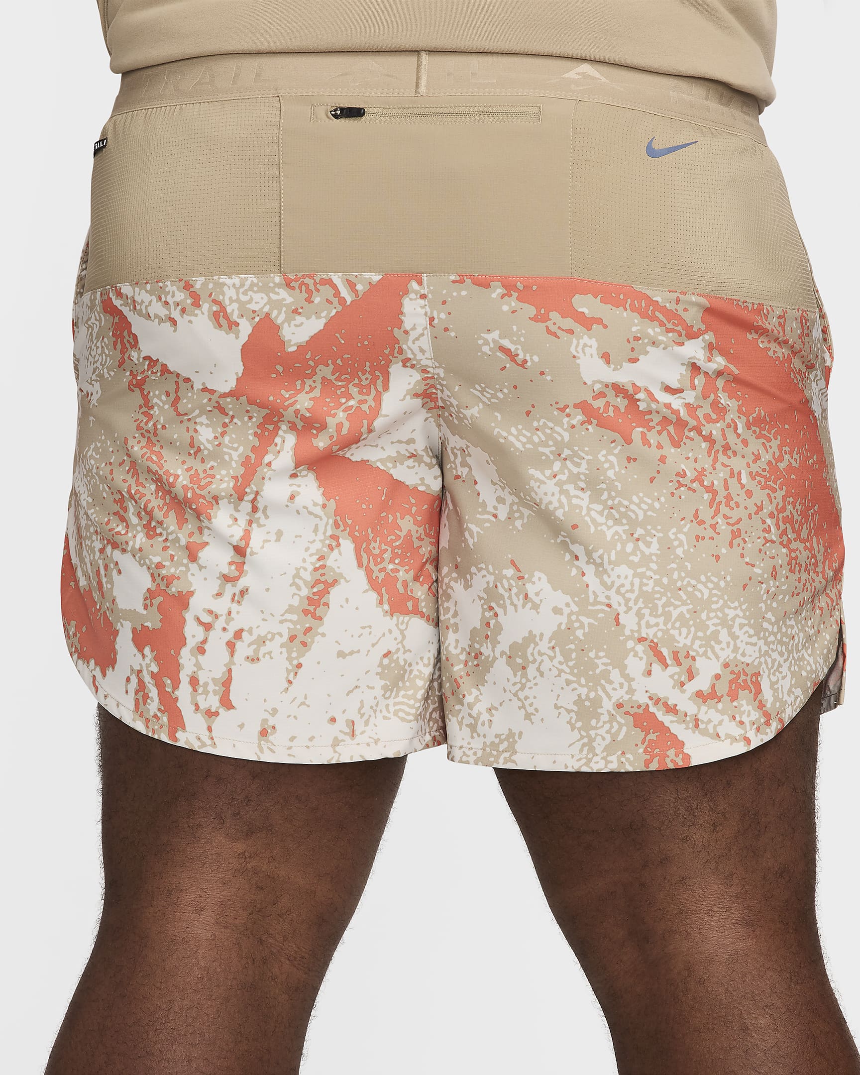 Short de running Dri-FIT avec sous-short intégré 18 cm Nike Trail Stride pour homme - Khaki/Khaki/Noir