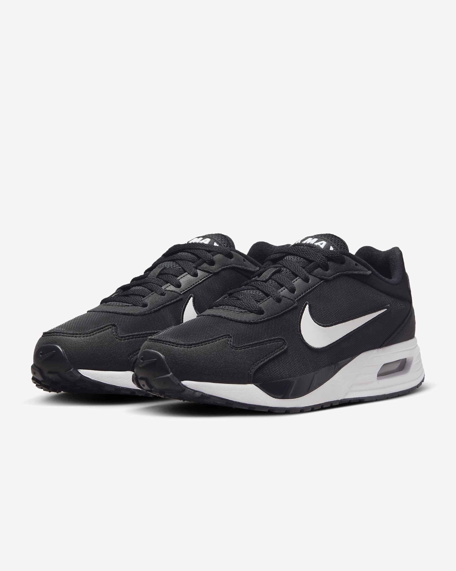 Nike Air Max Solo Men's Shoes. Nike AT