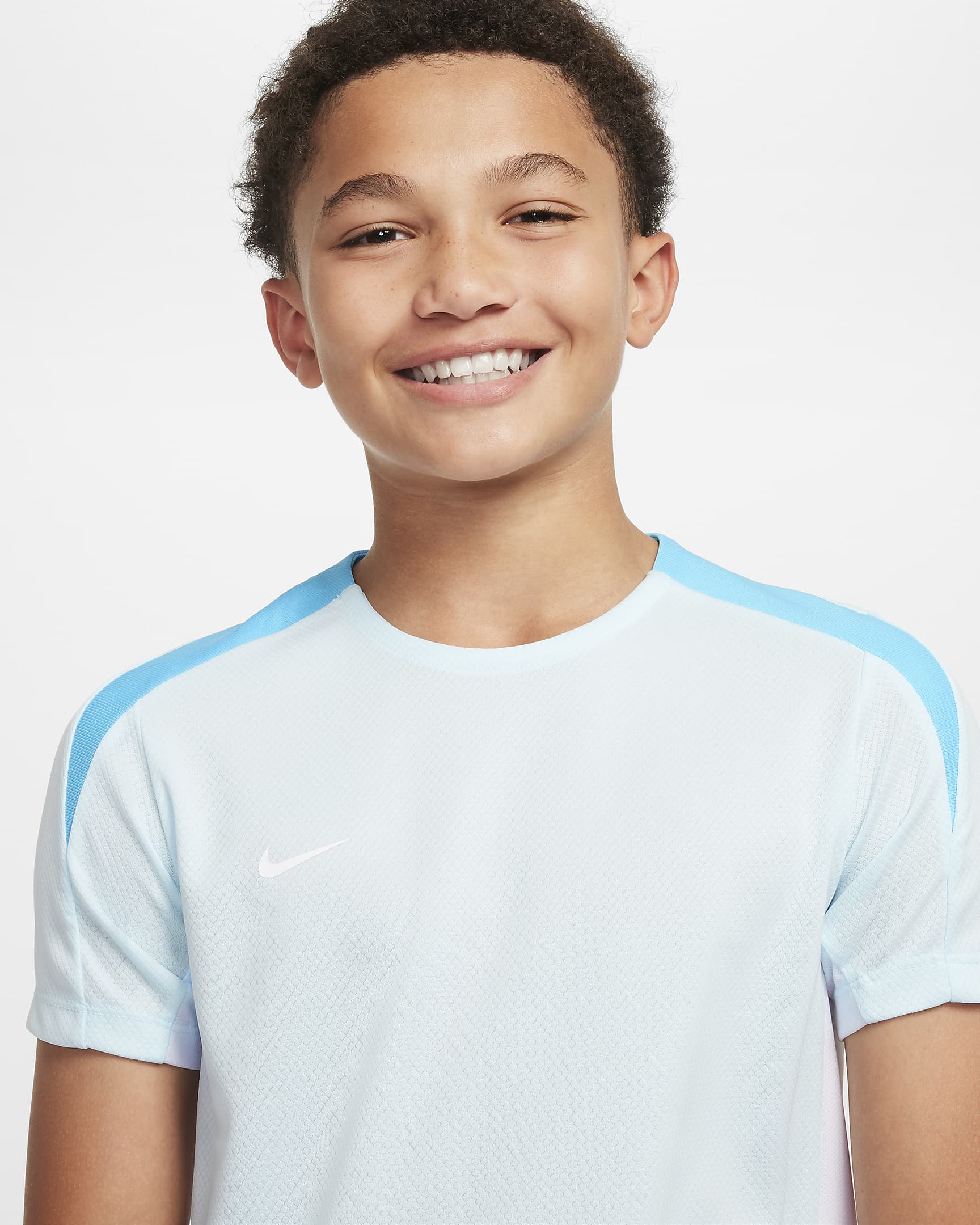 Nike Dri-FIT Strike Older Kids' Short-Sleeve Football Top - Glacier Blue/White/Baltic Blue/White