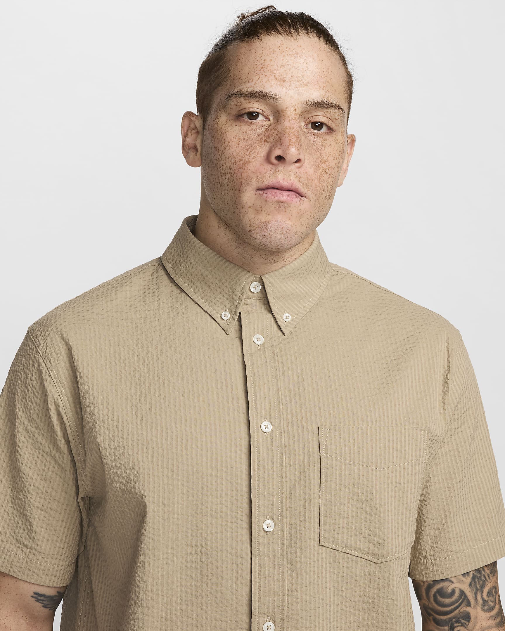 Nike Life Men's Short-Sleeve Seersucker Button-Down Shirt - Khaki/Khaki