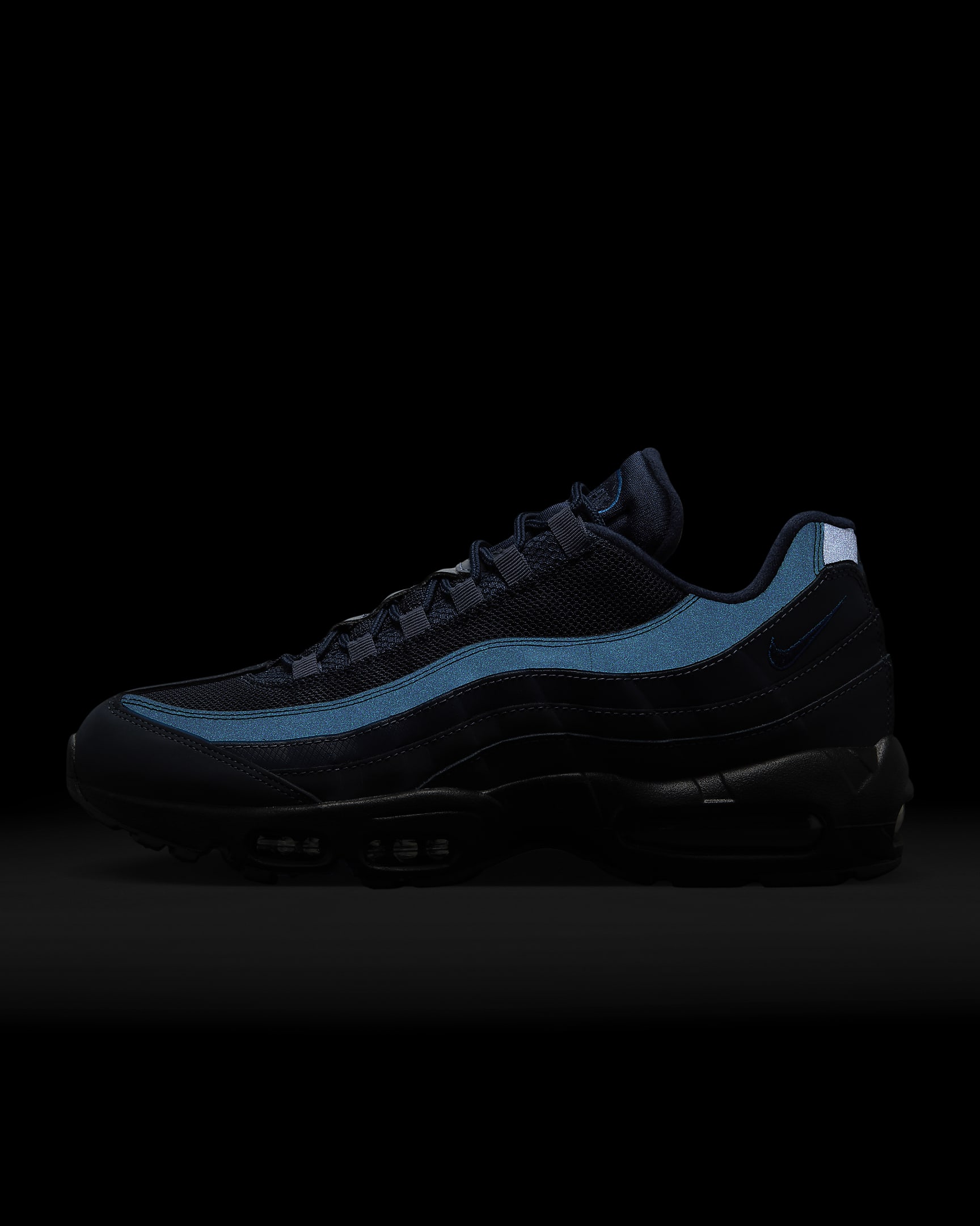 Nike Air Max 95 Men's Shoes - Black/Thunder Blue/Court Blue/Obsidian