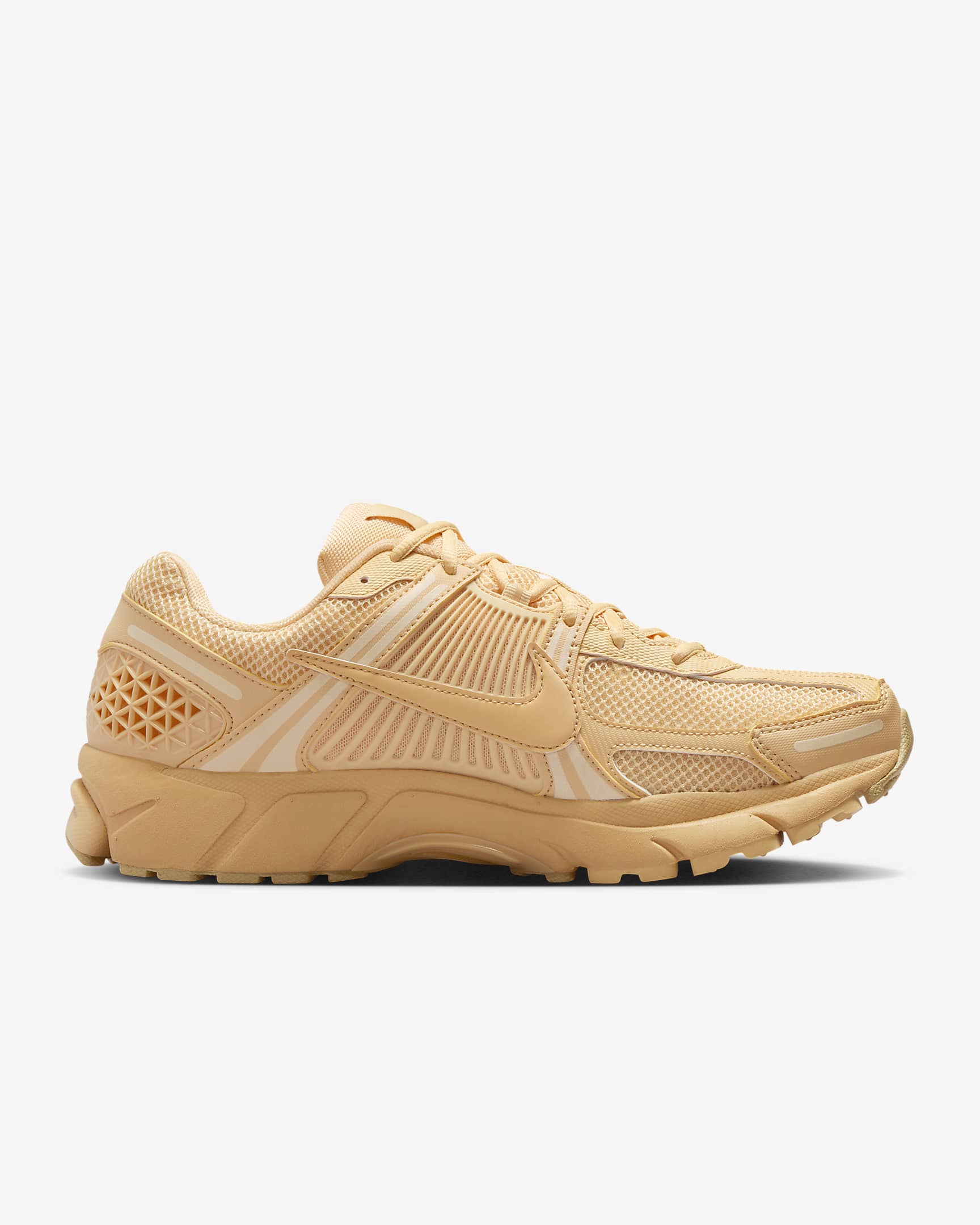Nike Zoom Vomero 5 Men's Shoes - Celestial Gold/Celestial Gold