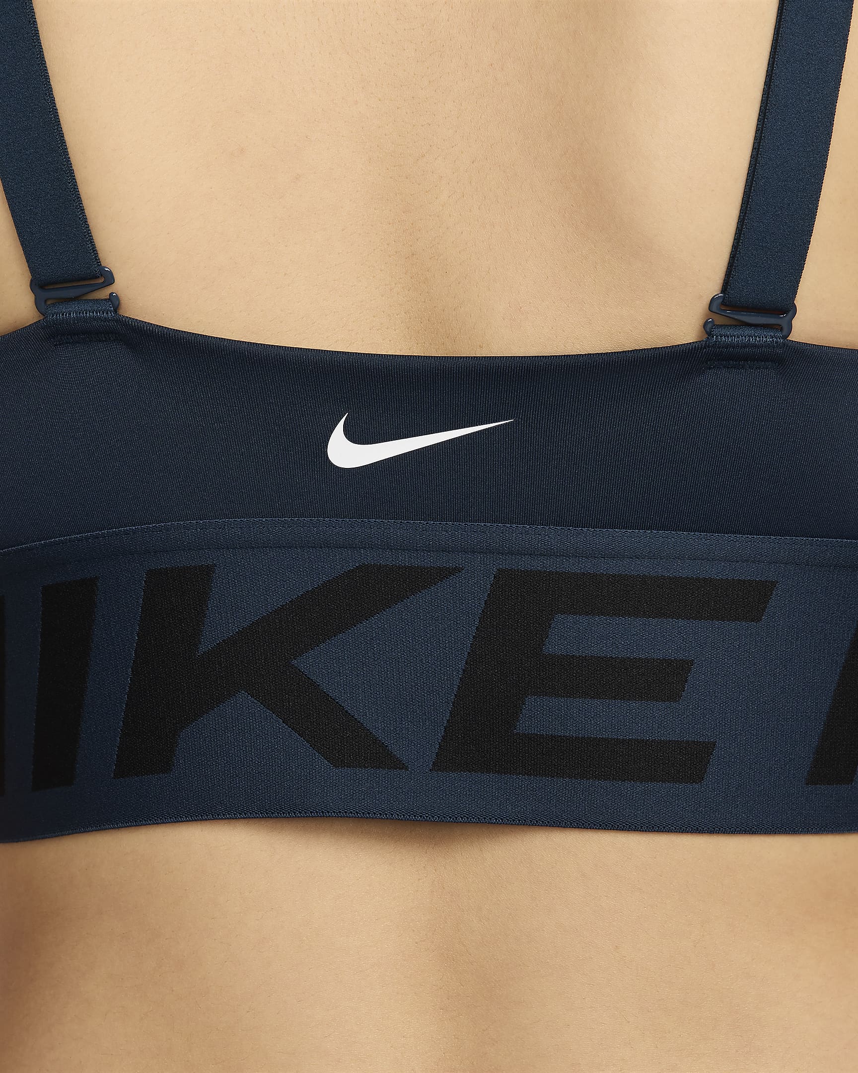 Brassière de sport rembourrée à maintien normal Nike Pro Indy Plunge pour femme - Armory Navy/Noir/Blanc