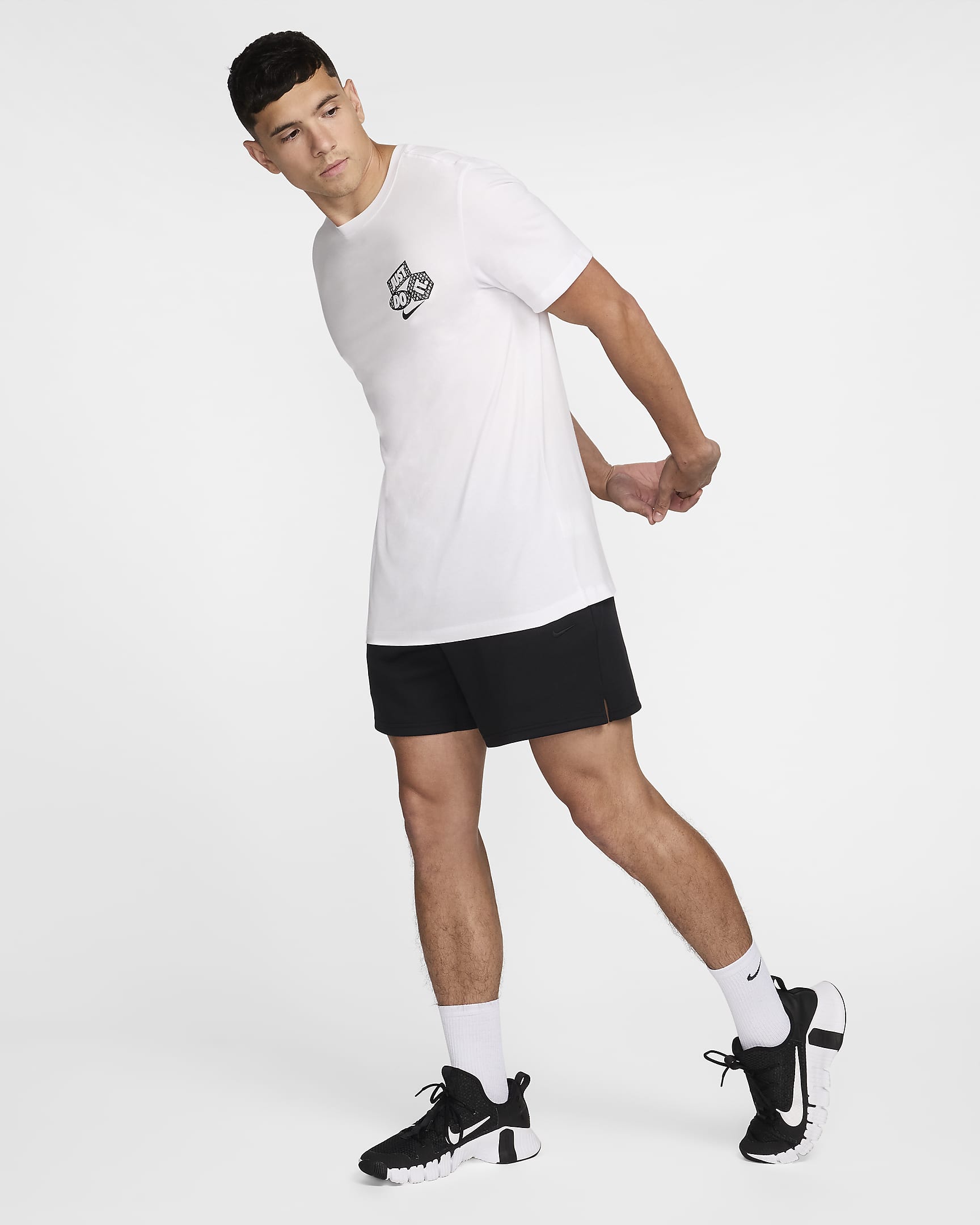 Nike Men's Fitness T-Shirt - White