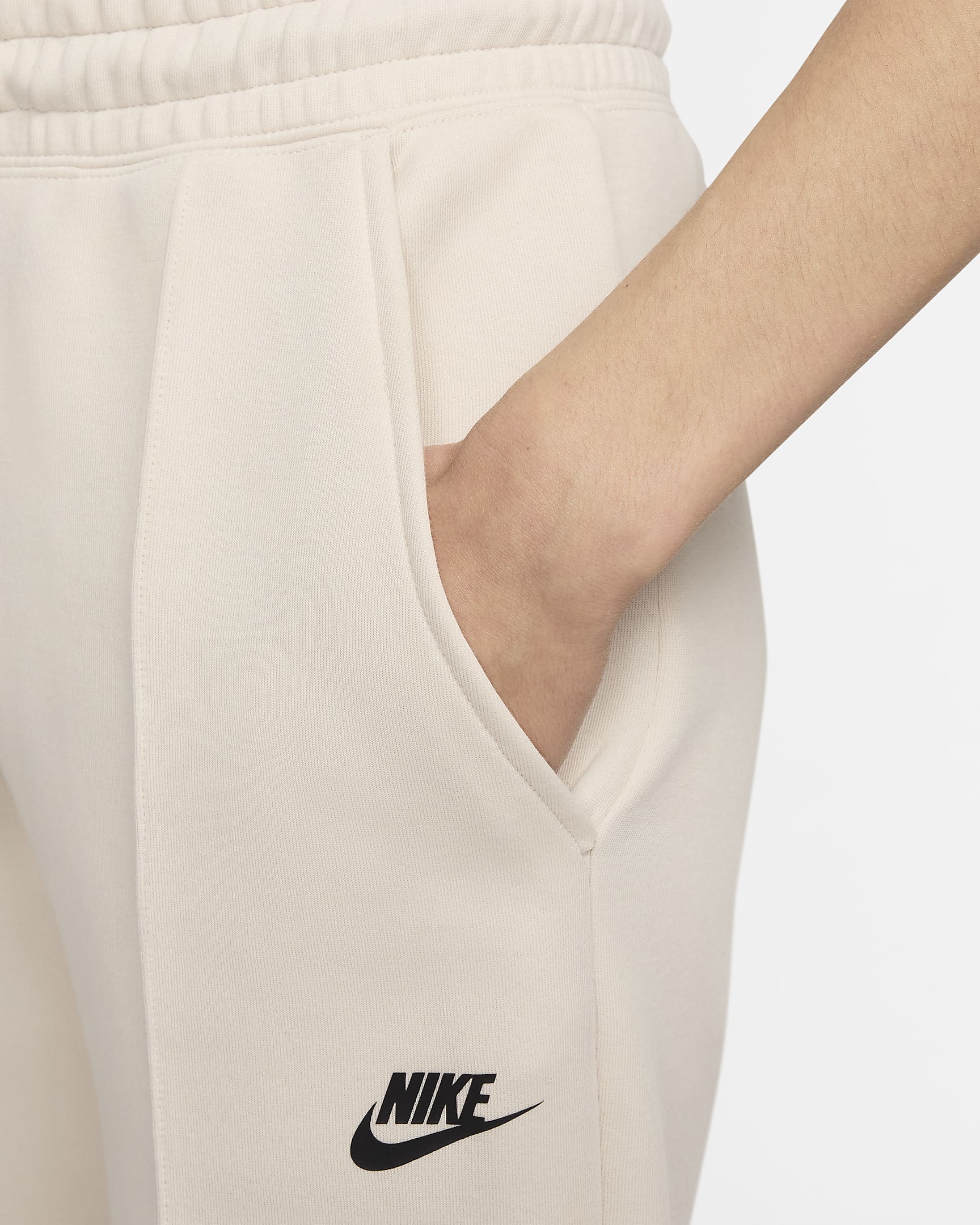 Nike Sportswear Tech Fleece joggingbroek met halfhoge taille voor dames - Light Orewood Brown