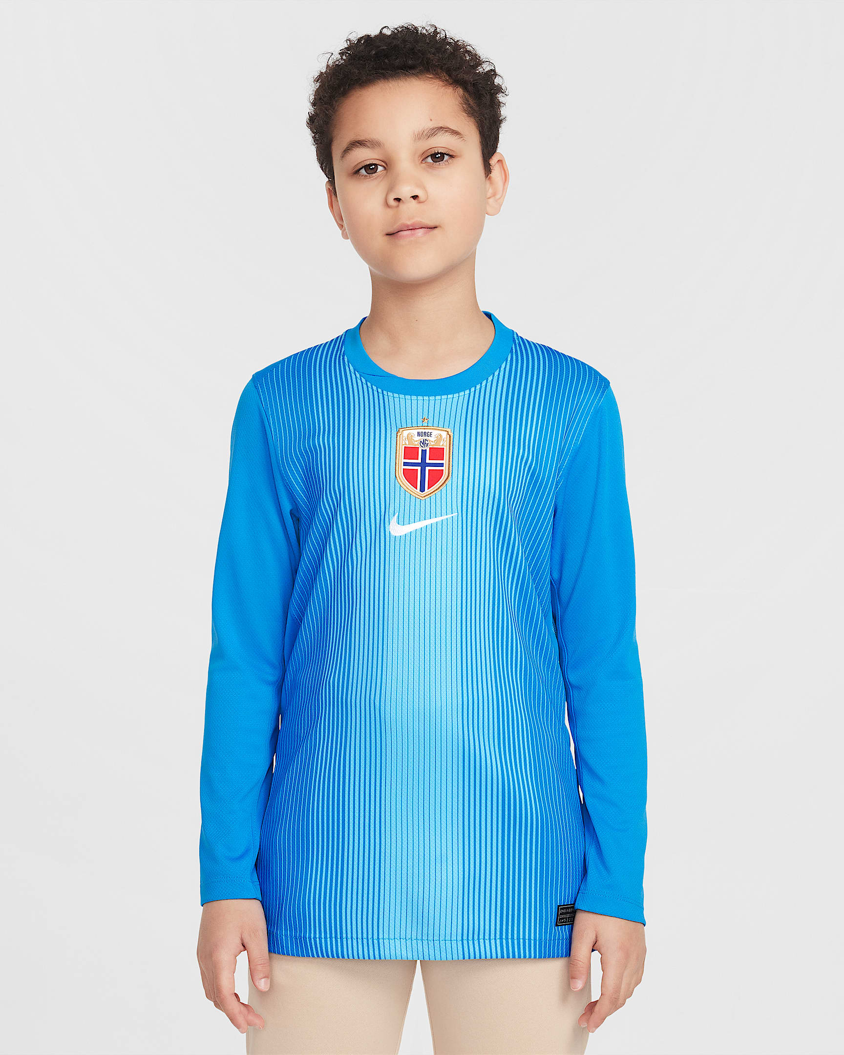 Norway 2025/26 Stadium Goalkeeper Older Kids' Nike Dri-FIT Football Replica Long-Sleeve Shirt - Photo Blue/Baltic Blue/White