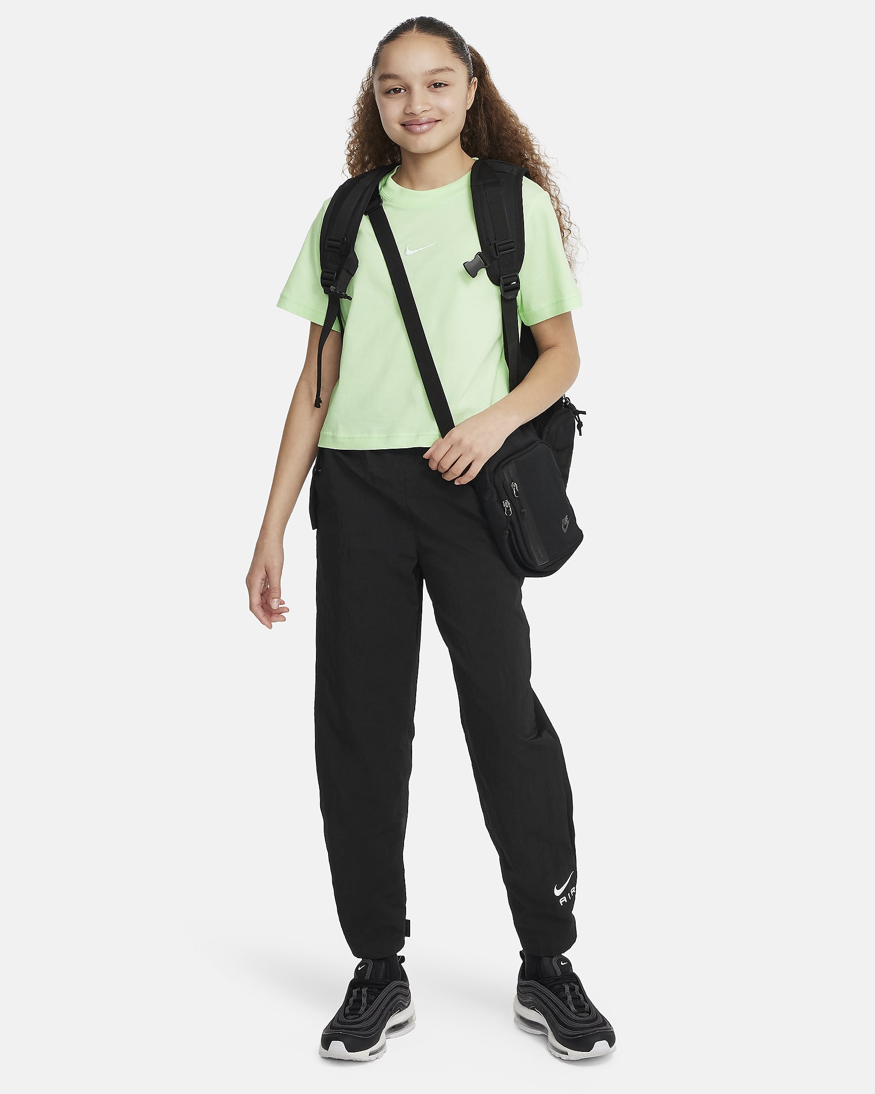 Nike Sportswear T-Shirt für ältere Kinder (Mädchen) - Vapor Green/Weiß