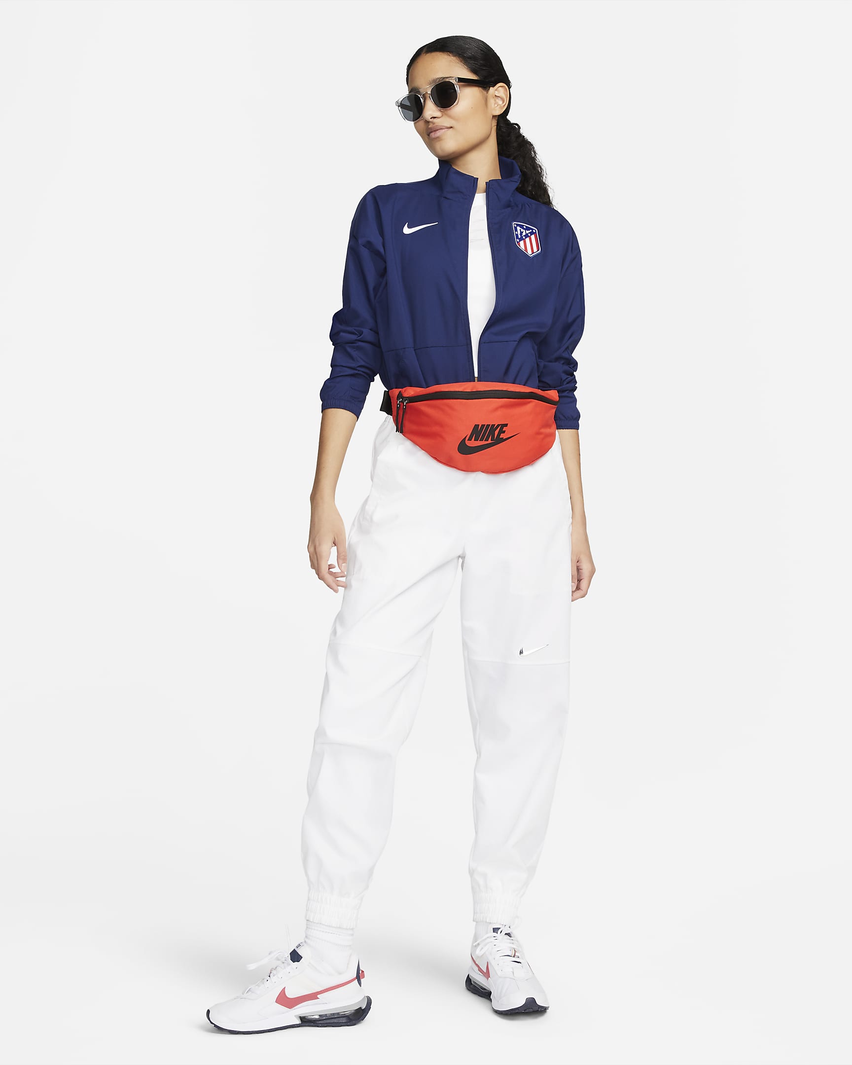 Atlético Madrid Women's Nike DriFIT Football Jacket. Nike CA