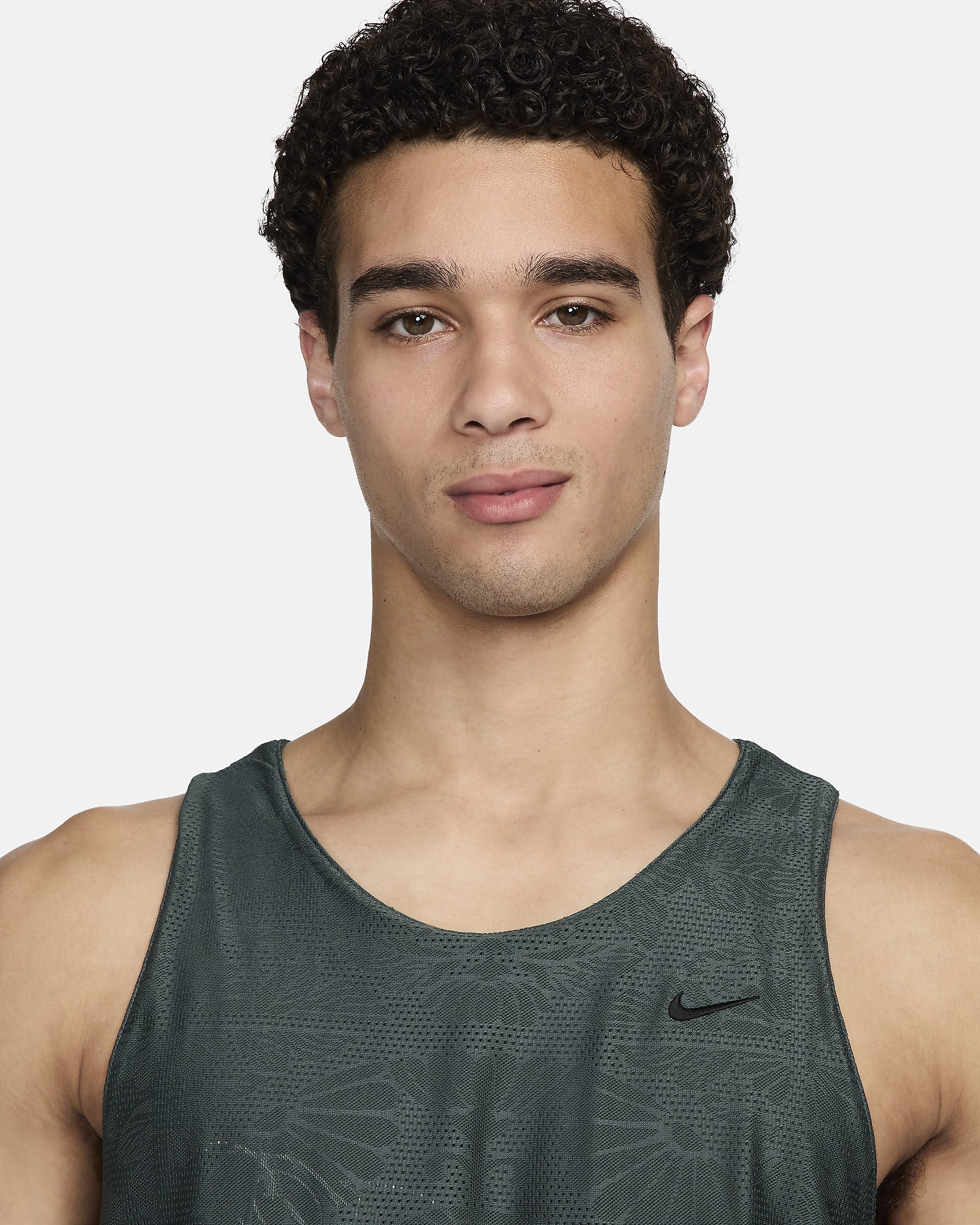 Nike Standard Issue Men's DriFIT Reversible Basketball Jersey. Nike UK