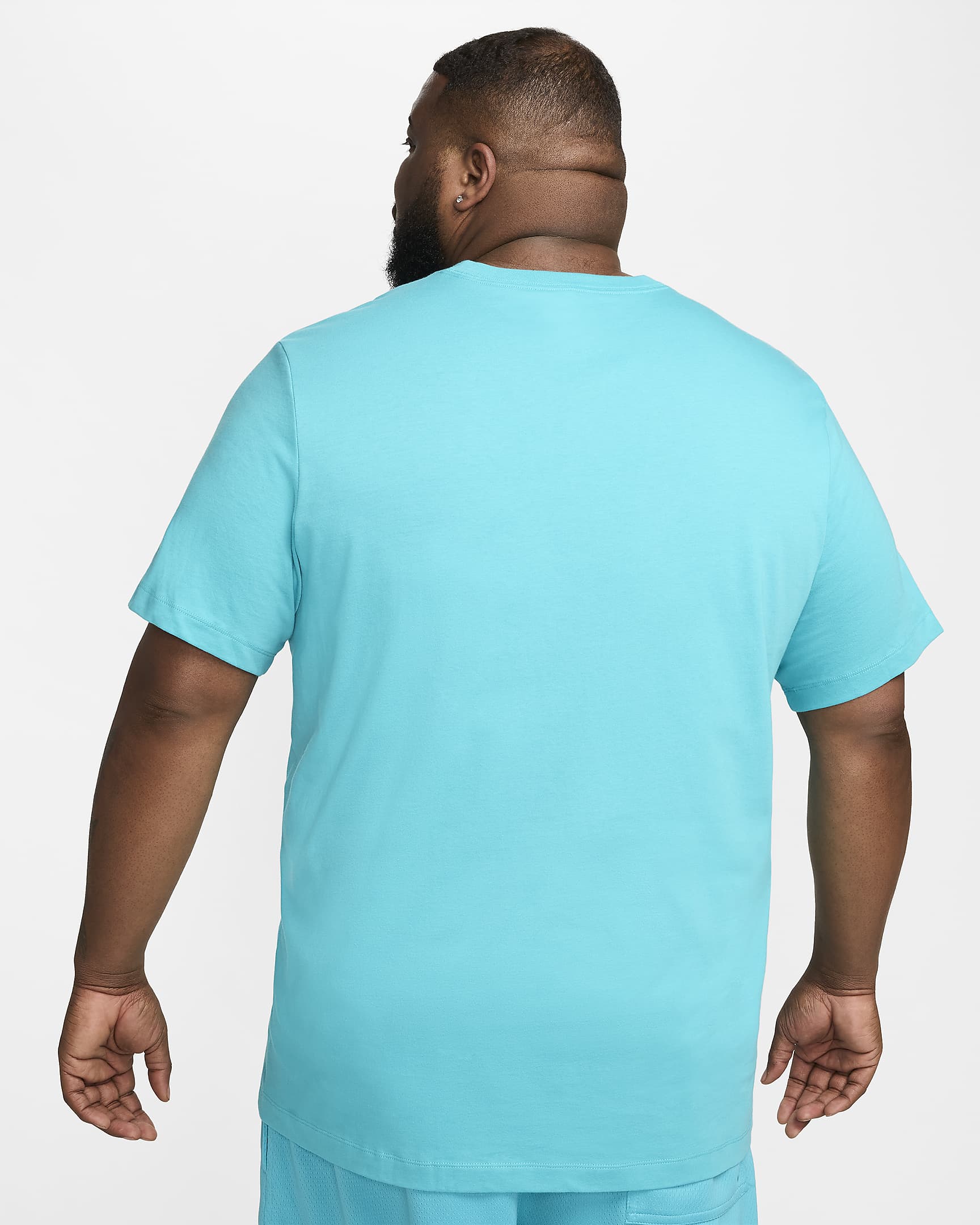 T-shirt Nike Sportswear Club pour Homme - Dusty Cactus