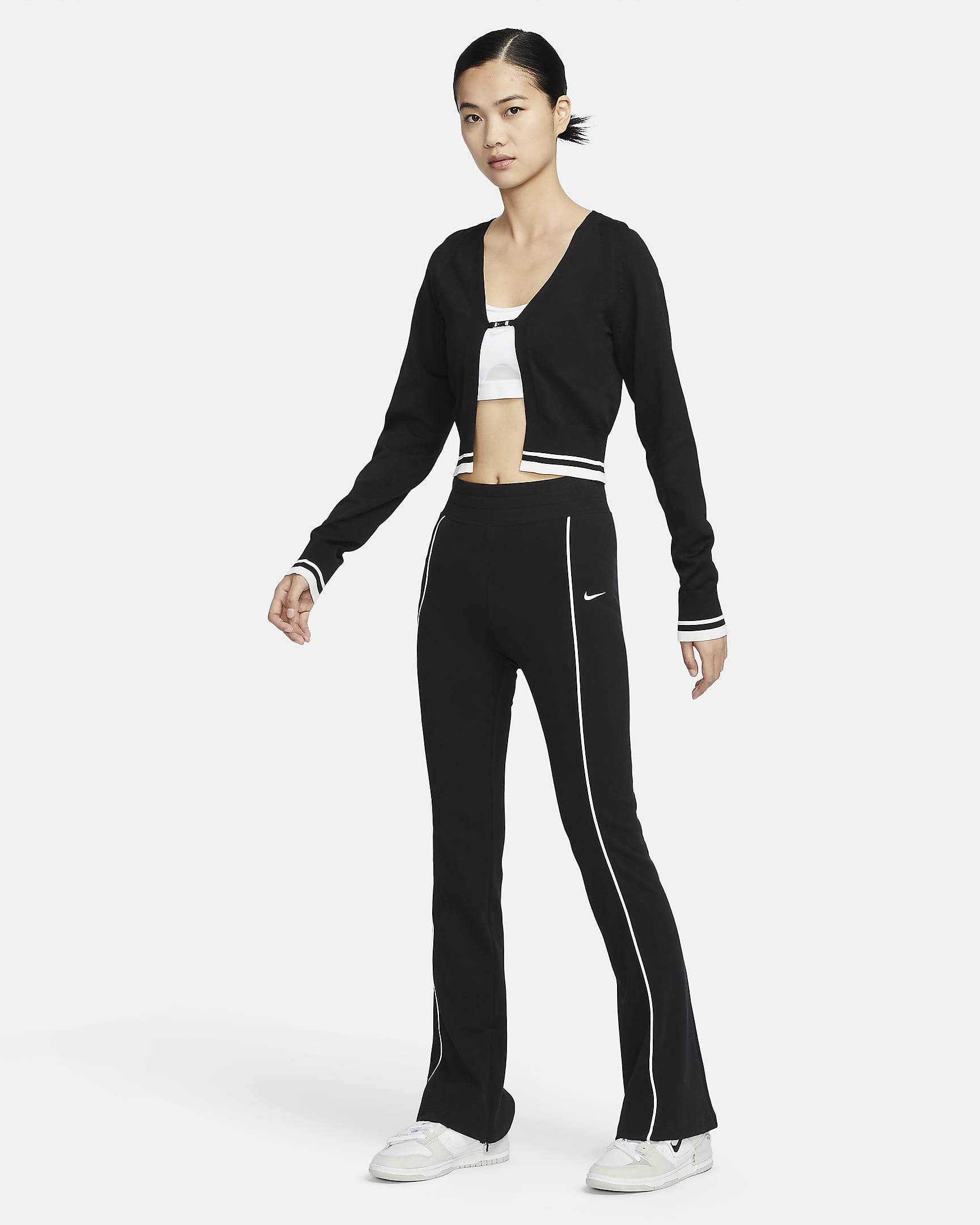 Nike Sportswear Women's Long-Sleeve Knit Cardigan. Nike IN