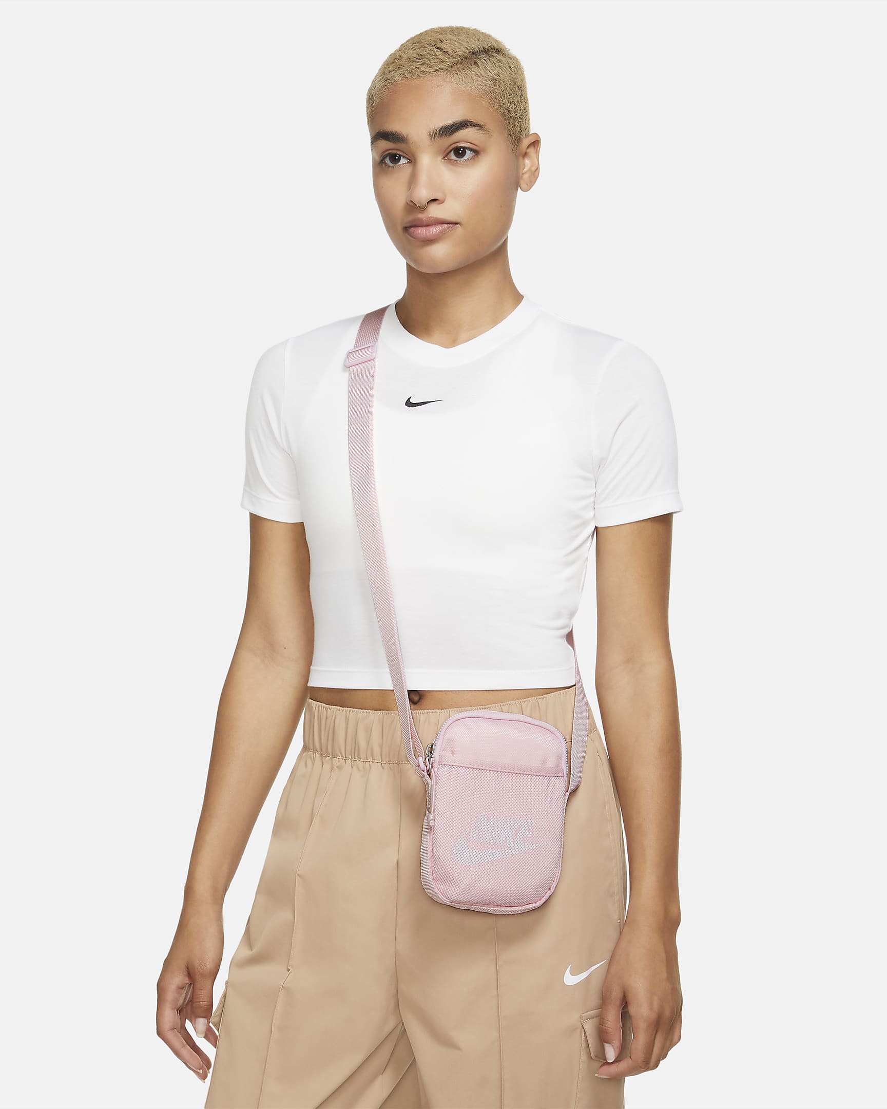 Nike Heritage Crossbody Bag (Small, 1L). Nike AT