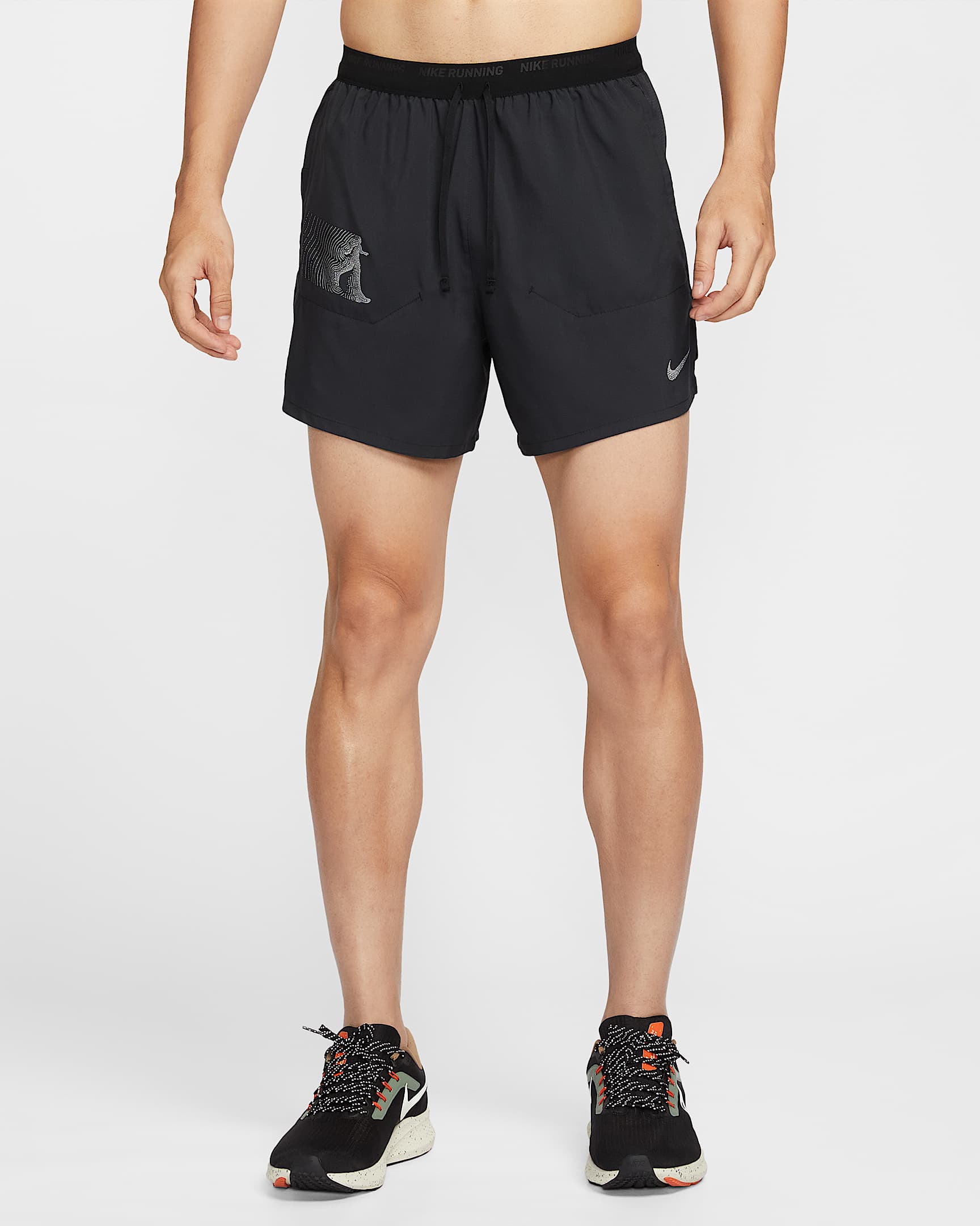 Nike Stride Men's Dri-FIT 13cm (approx.) Brief-Lined Running Shorts - Black