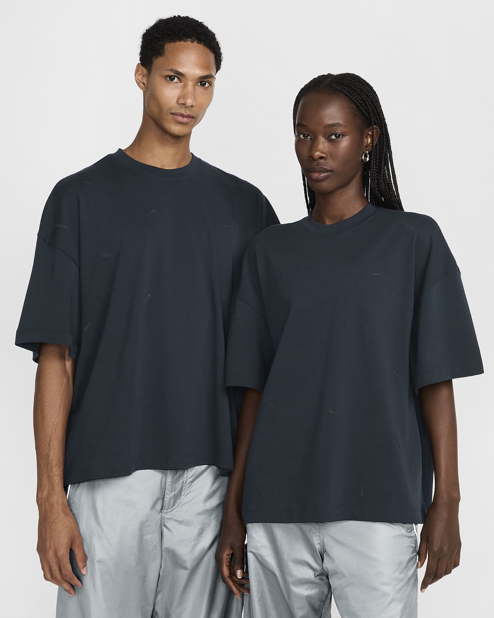 Playera de manga corta Nike x Jacquemus - Obsidiana oscuro