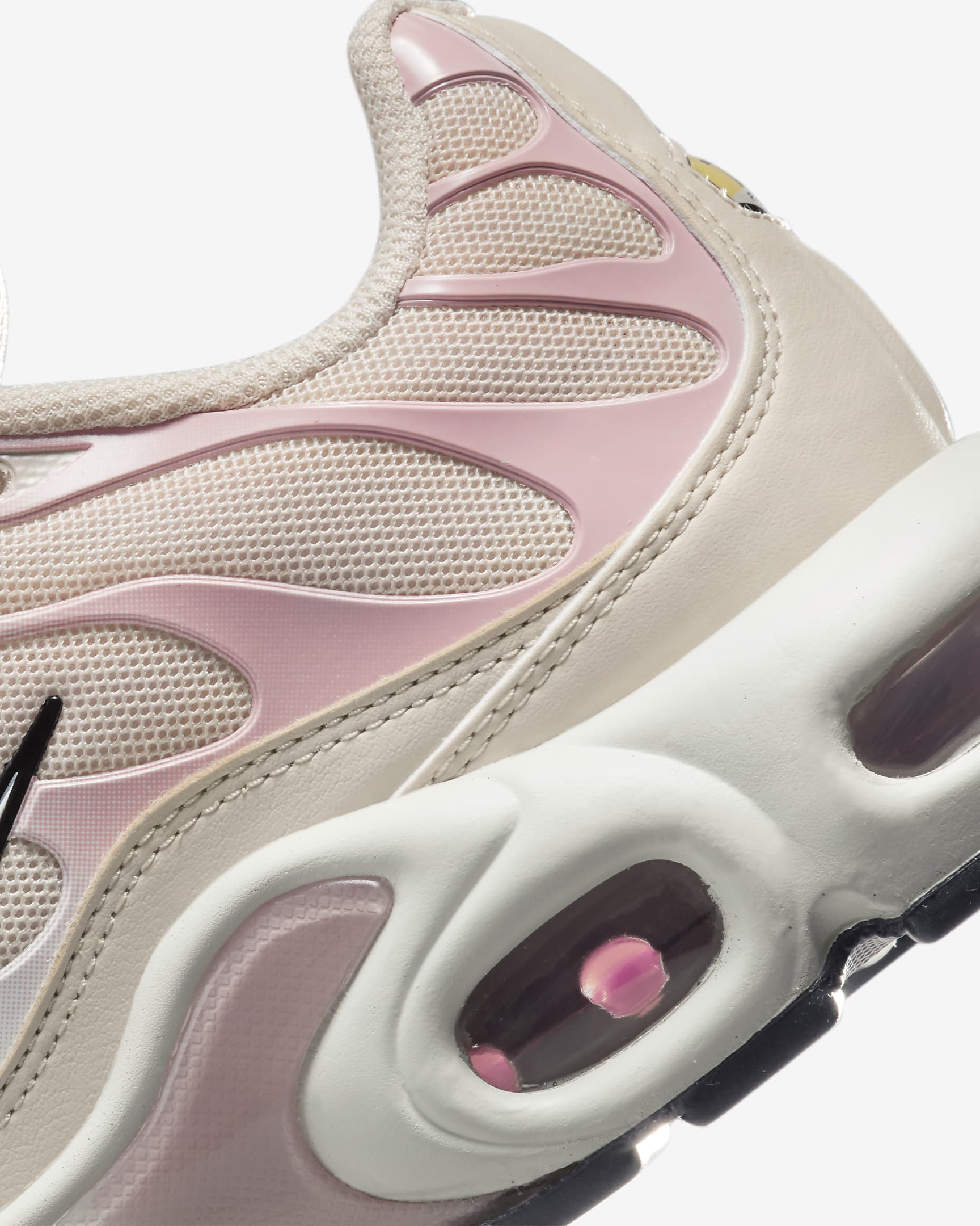 womens nike air max plus black