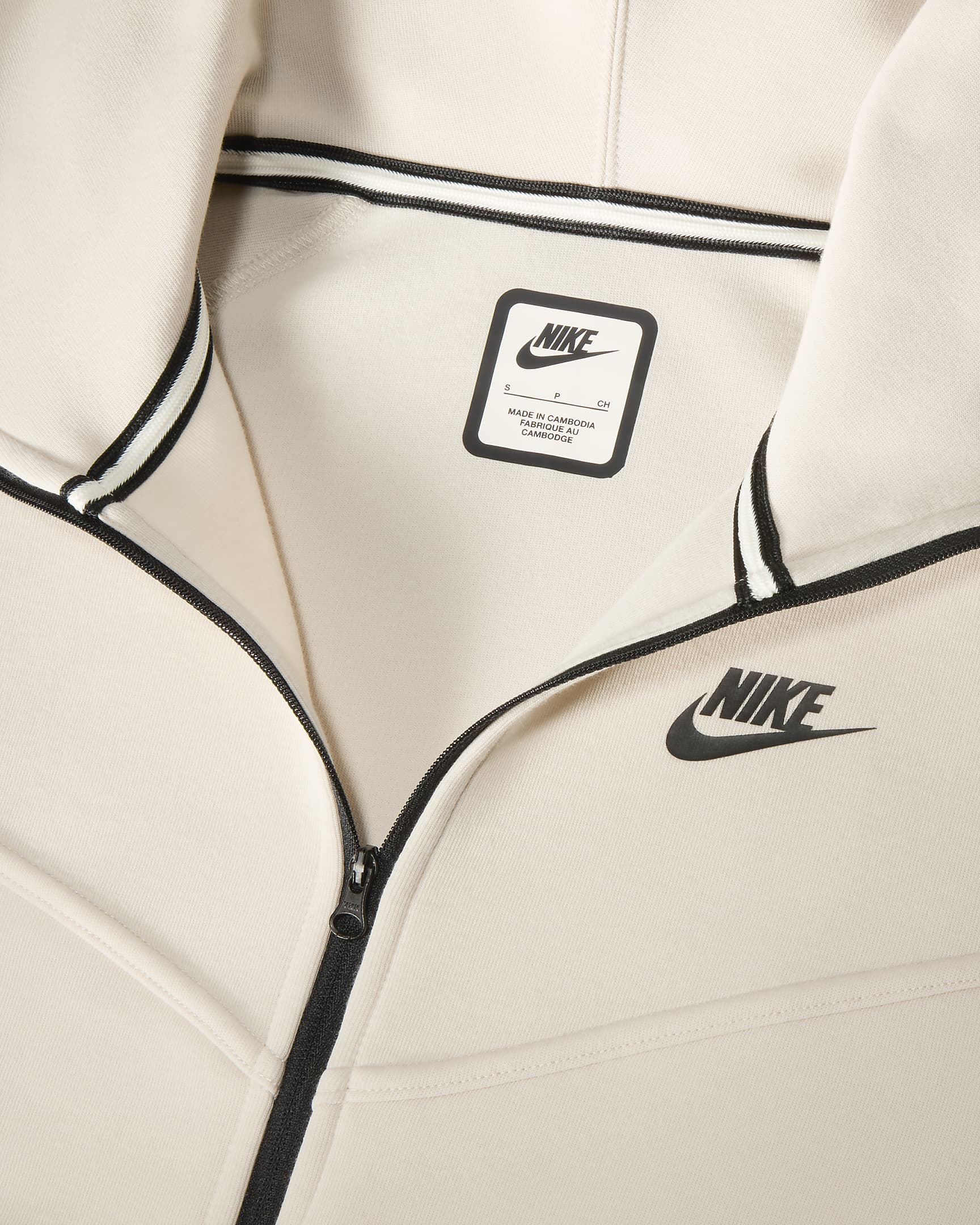 Nike Sportswear Tech Fleece Windrunner hosszú cipzáras, kapucnis női pulóver - Light Orewood Brown