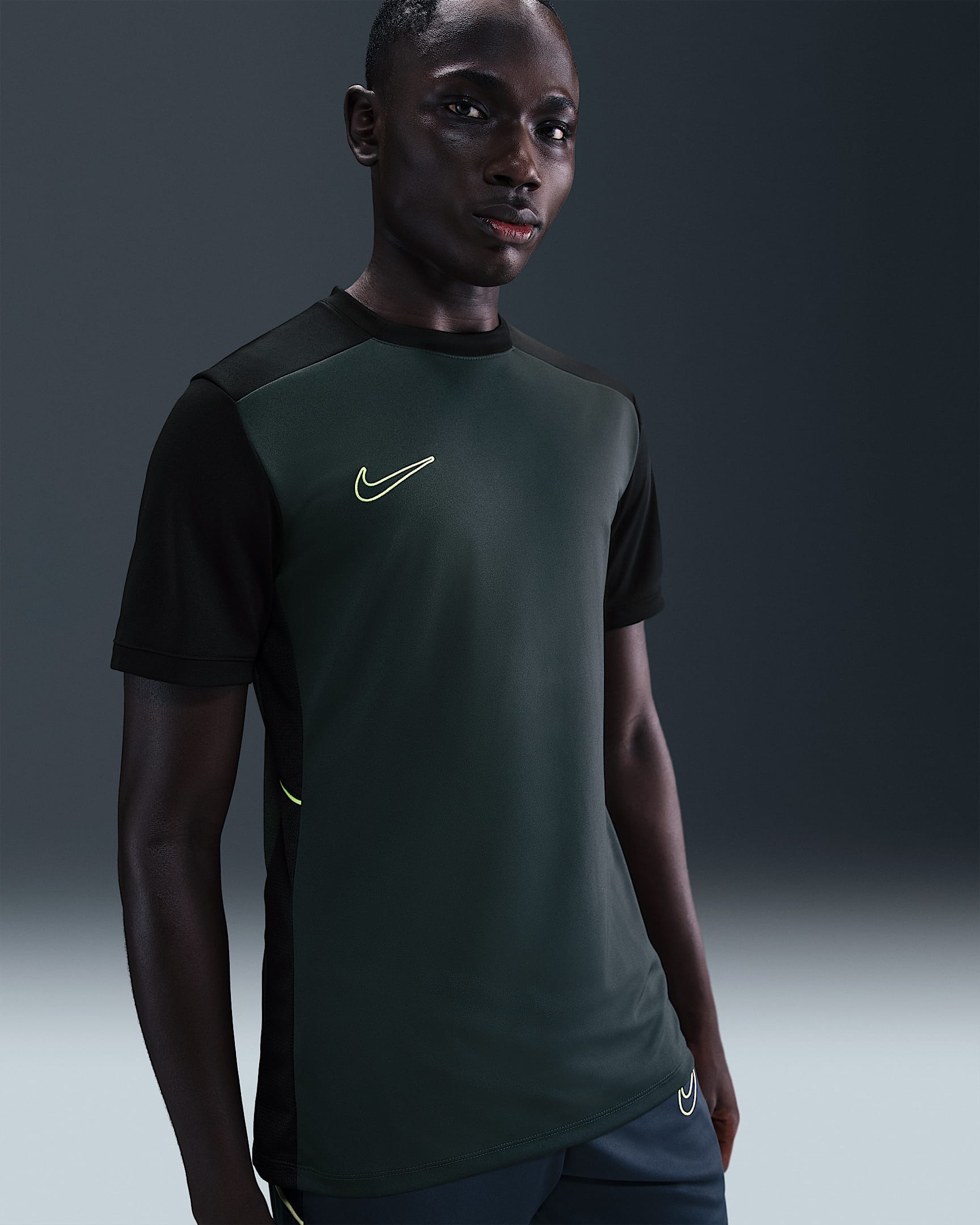 Nike Academy Men's Dri-FIT Short-Sleeve Football Top - Seaweed/Black/Limelight/Limelight