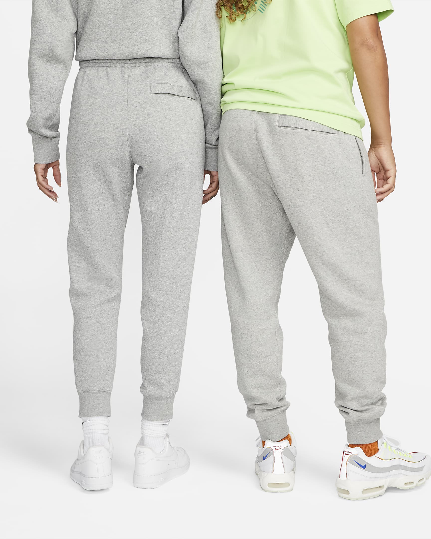 Nike Sportswear Club Fleece Joggers - Gris oscuro jaspeado/Plata mate/Blanco