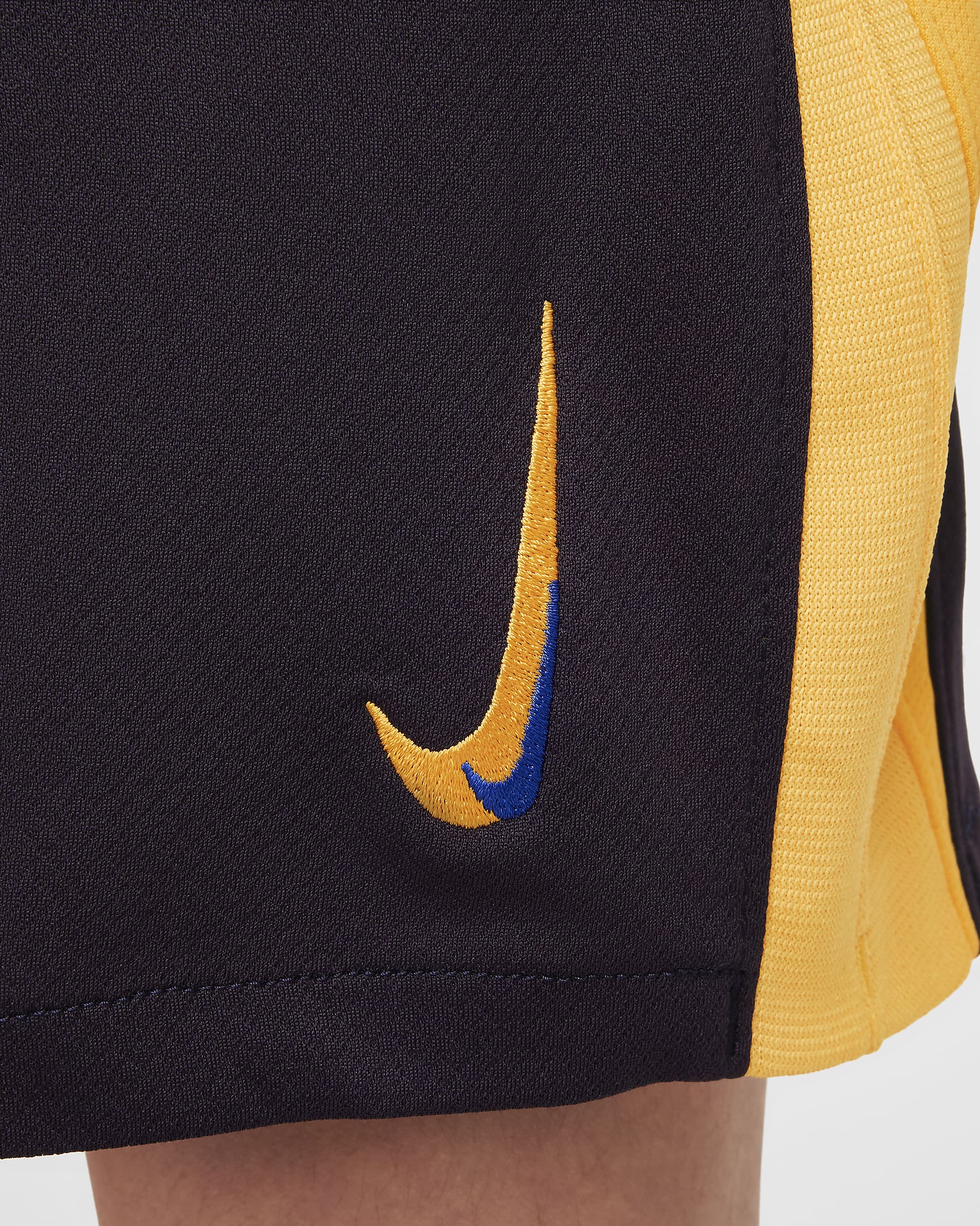 Spodenki piłkarskie dla dużych dzieci Nike Dri-FIT Inter Mediolan Stadium 2024/25 (wersja trzecia) – replika - Blackened Blue/University Gold/Lyon Blue