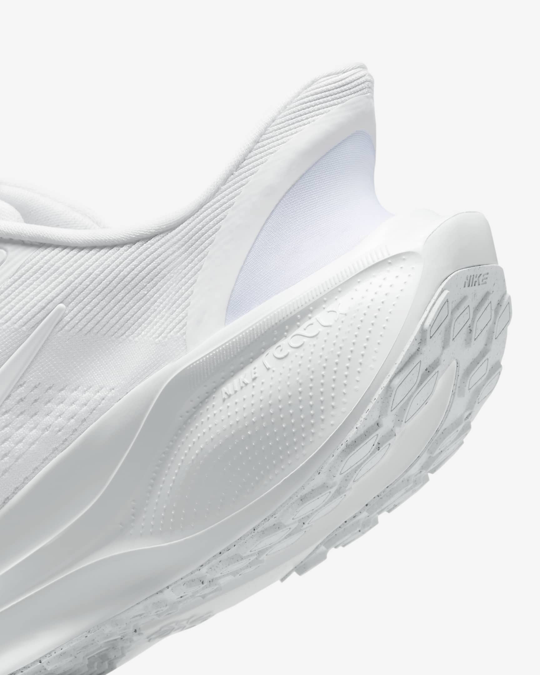 Nike Pegasus EasyOn Women's Road Running Shoes - White/Pure Platinum/Dark Smoke Grey/White