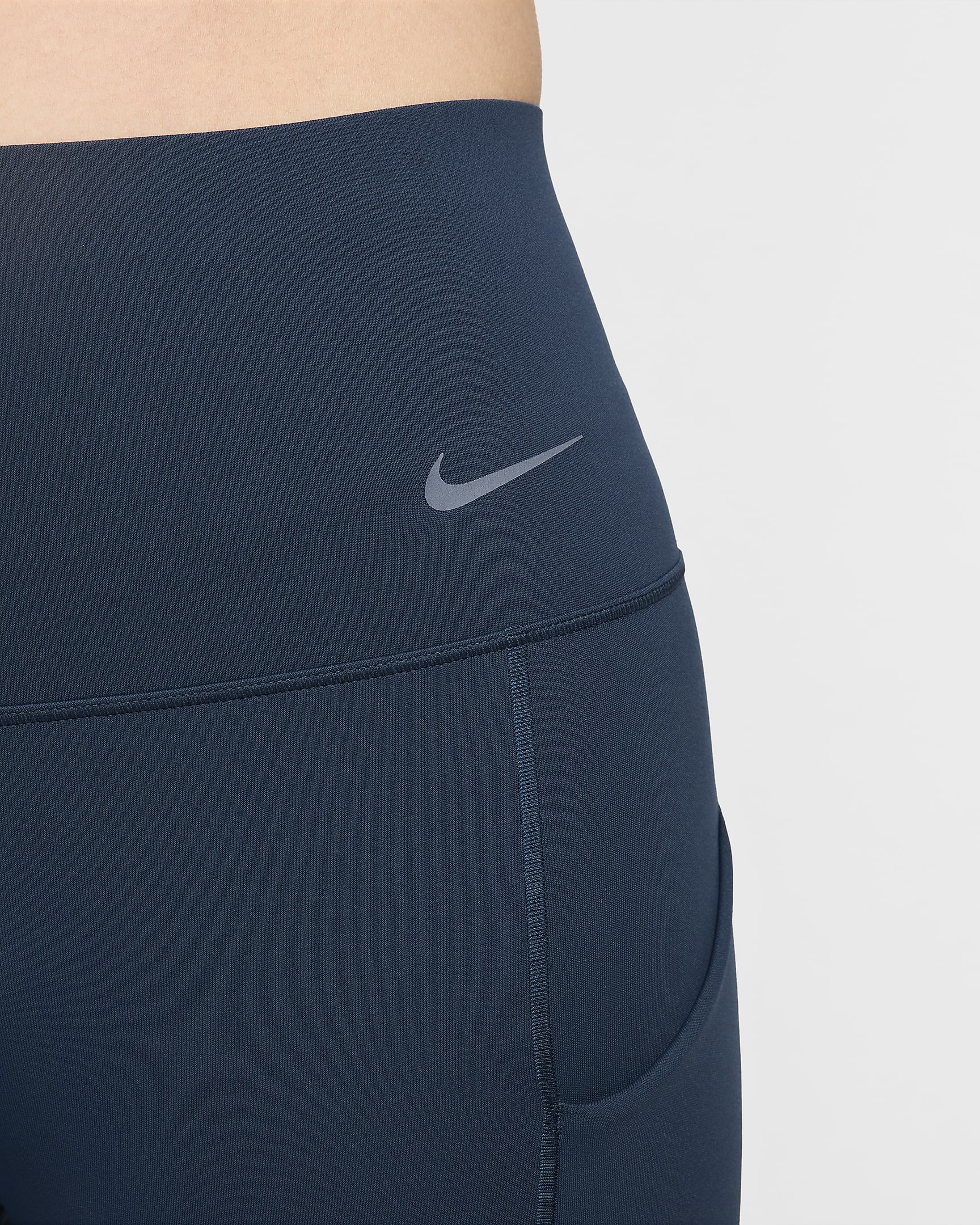 Nike Universa Women's Medium-Support High-Waisted 7/8 Leggings with Pockets - Armory Navy/Black