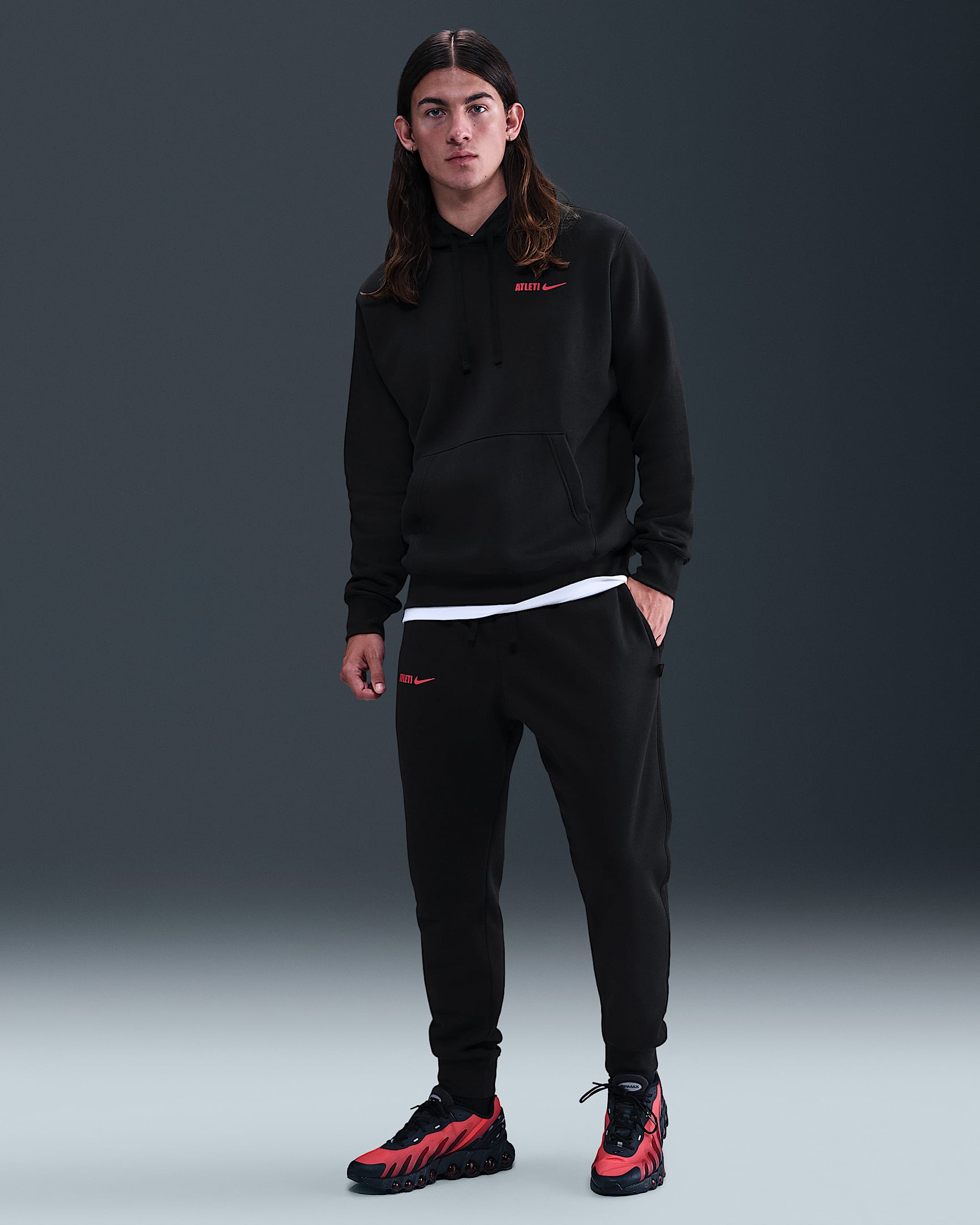 Atlético Madrid Club Men's Nike Football Fleece Joggers - Black/Sport Red
