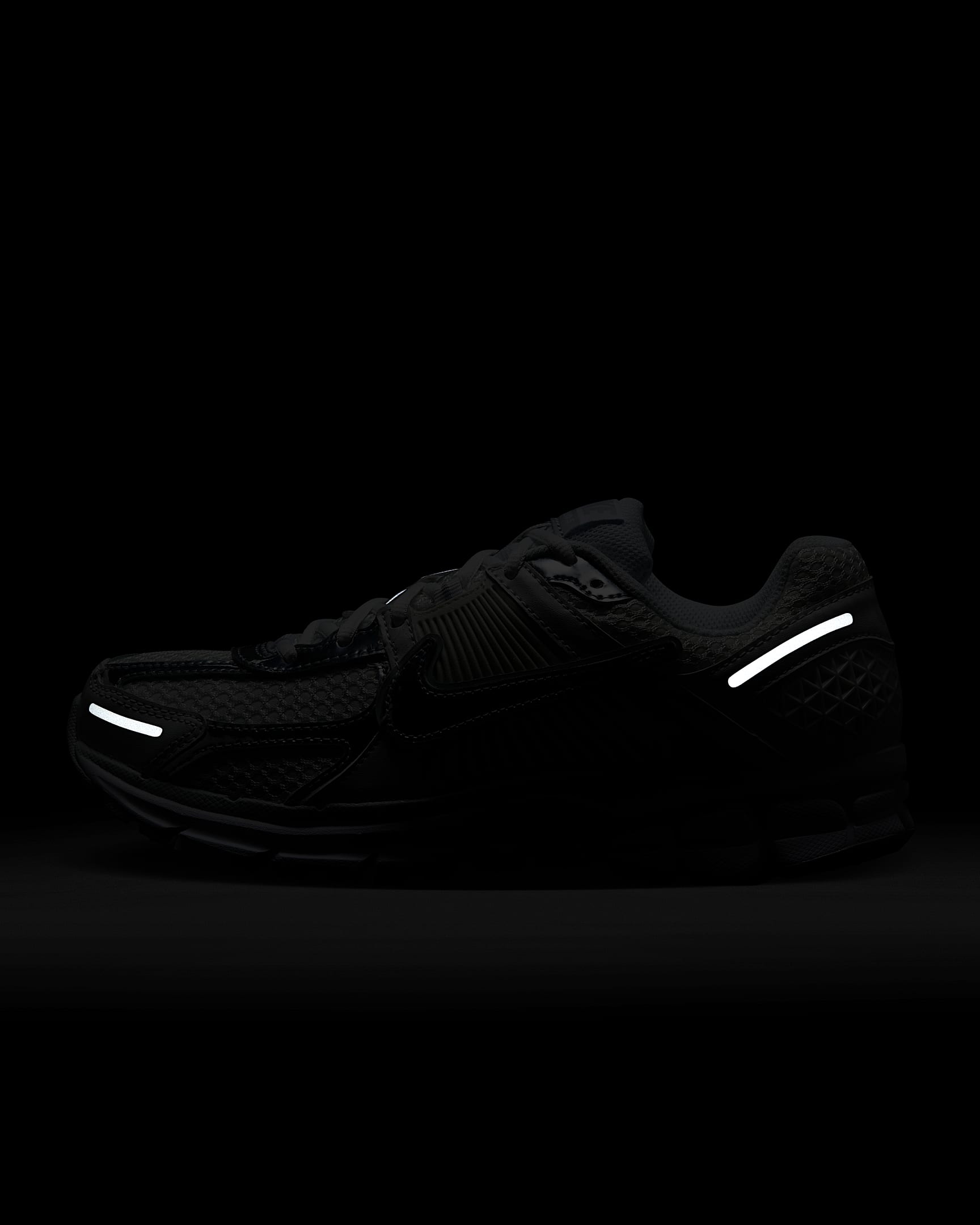 Nike Women's Zoom Vomero 5 Sneakers