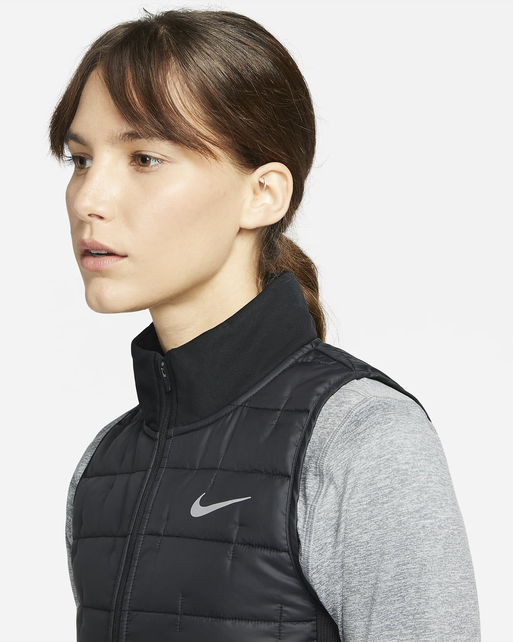 Nike Therma-FIT Hardloopbodywarmer met synthetische vulling voor dames - Zwart