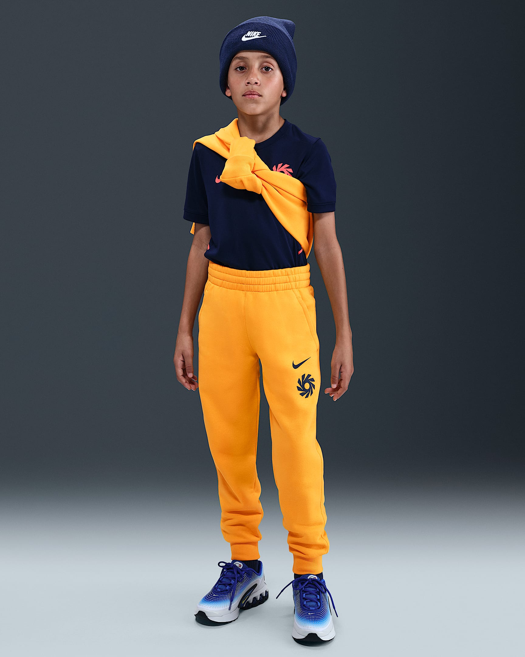 Erling Haaland Club Fleece Older Kids' Football Joggers - University Gold/Blackened Blue